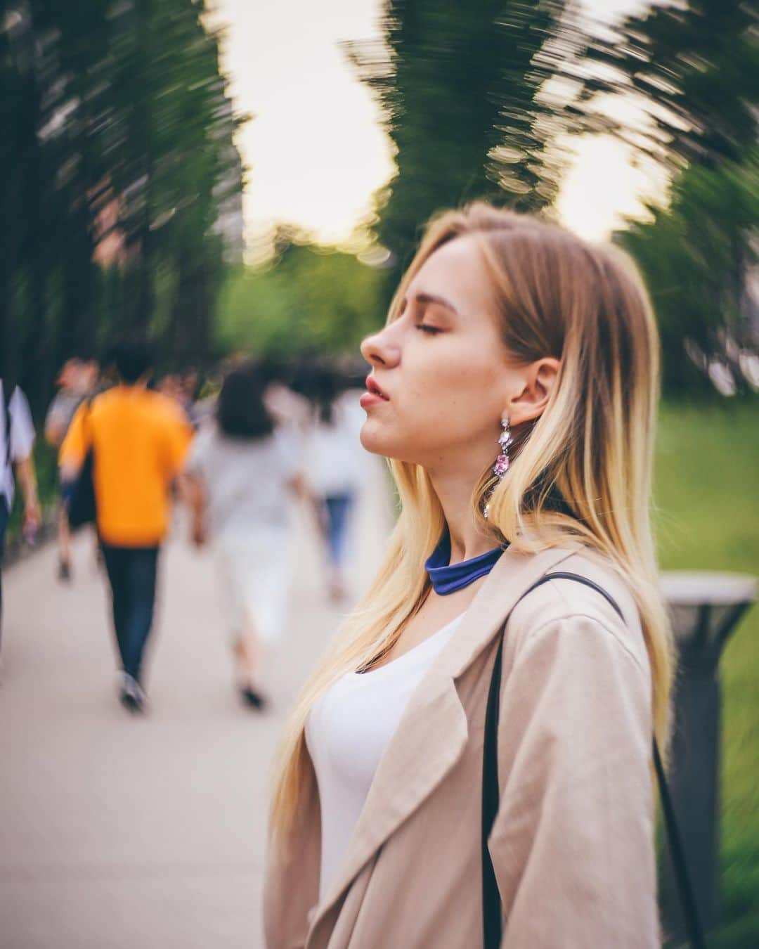 Diem、さんのインスタグラム写真 - (Diem、Instagram)「#photographer #diem #ukrainegirl #petzval #portraitphotography #portrait_vision」6月5日 18時37分 - diem__