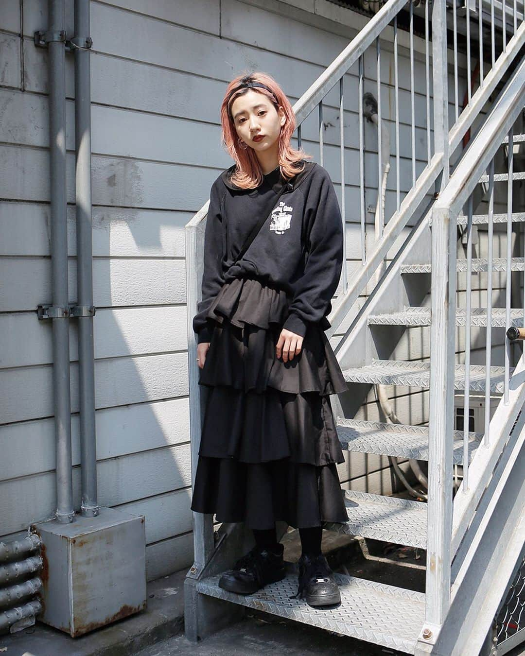 Droptokyoさんのインスタグラム写真 - (DroptokyoInstagram)「KANSAI STREET STYLE @drop_kansai  #streetstyle#droptokyo#kansai#osaka#japan#streetscene#streetfashion#streetwear#streetculture#fashion#関西#大阪#ストリートファッション#fashion#コーディネート#tokyofashion#japanfashion Photography: @drop_kansai」6月5日 18時56分 - drop_tokyo