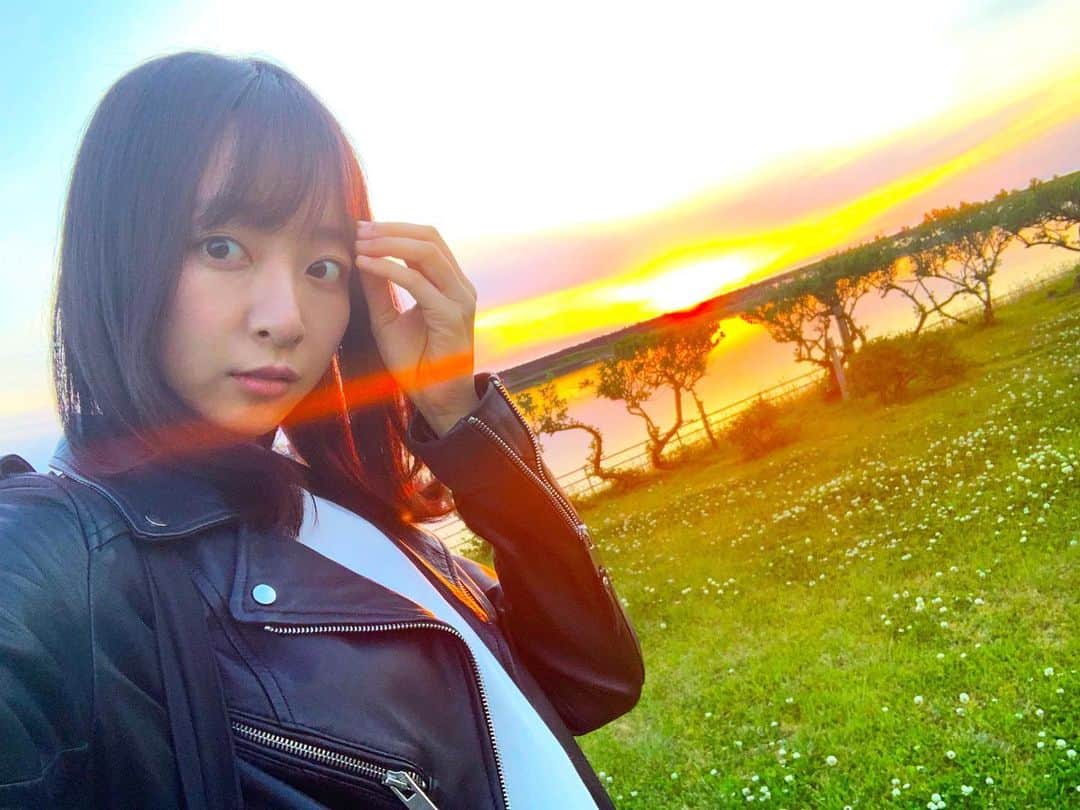 のインスタグラム：「. . sunset☀︎ . .  #新潟 #地元 #海 #sea #sunset #niigata #🌇」