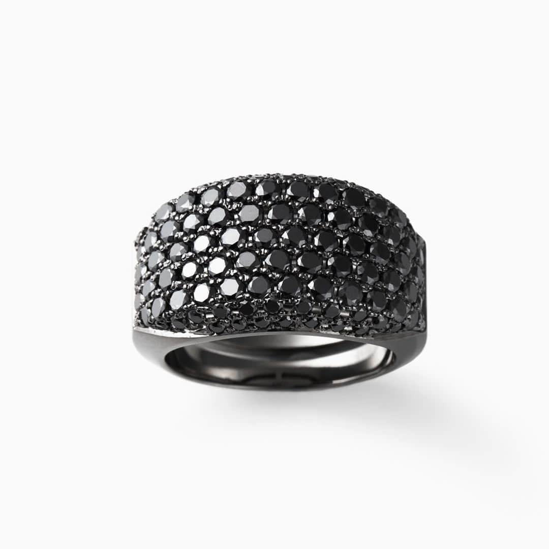 コアジュエルスさんのインスタグラム写真 - (コアジュエルスInstagram)「titan®︎corejewels #corejewels #blackdiamond  #diamond #titan #ring #art #jewelry」6月5日 19時38分 - corejewels_lab