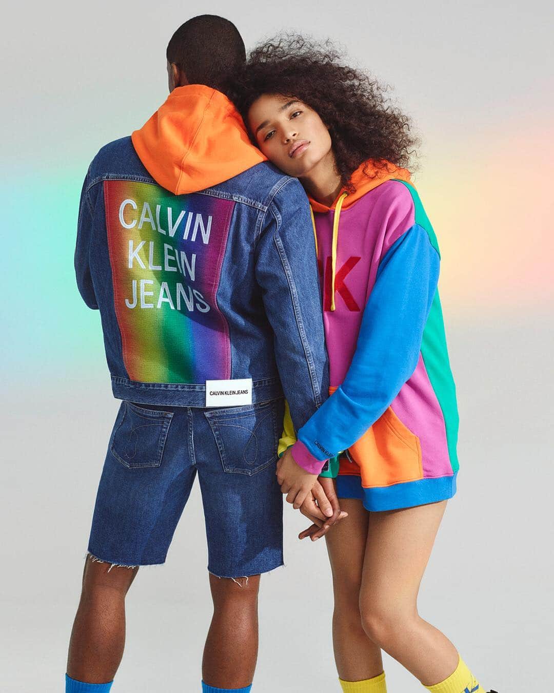 Calvin Kleinさんのインスタグラム写真 - (Calvin KleinInstagram)「Introducing the #Pride2019 Capsule collection: classic styles, reimagined in ultra-vivid rainbow hues. ⠀⠀⠀⠀⠀⠀⠀⠀ In support of LGBTQ+ equality, #CALVINKLEIN has made a donation to @humanrightscampaign™. ⠀⠀⠀⠀⠀⠀⠀⠀ NOTHING BUT PRIDE IN #MYCALVINS」6月6日 5時16分 - calvinklein