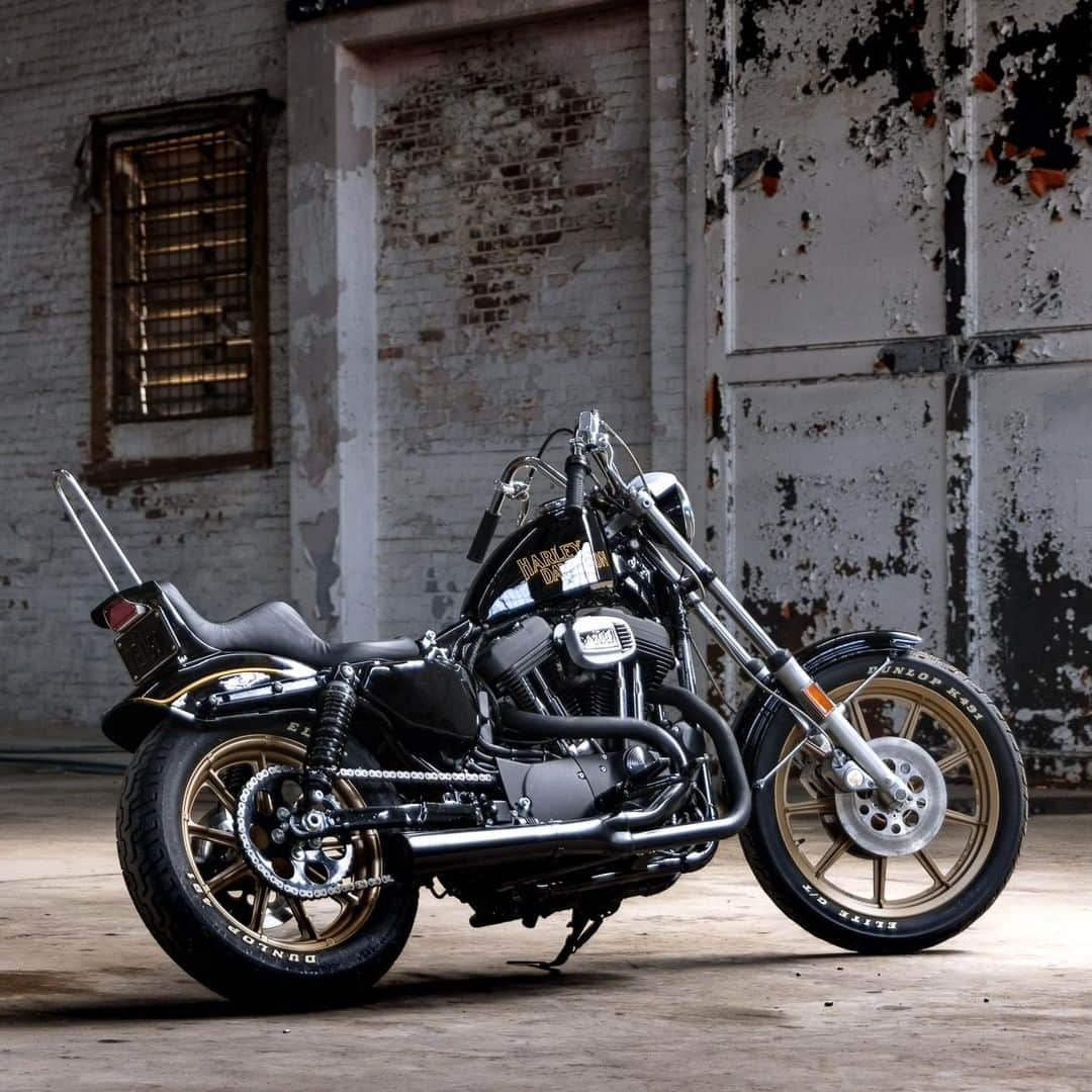 Harley-Davidsonさんのインスタグラム写真 - (Harley-DavidsonInstagram)「It's the last week to win the 2019 #Iron1200 built by @prismsupply_ and @dicemagazine. Click the link in @thecongregationshow’s profile for the chance to win this bike. The winner will be announced this Thursday at #TheCongregationShow giveaway party.  #HarleyDavidson #HDCongregationGiveaway #Sportster #FreedomMachine」6月6日 6時05分 - harleydavidson