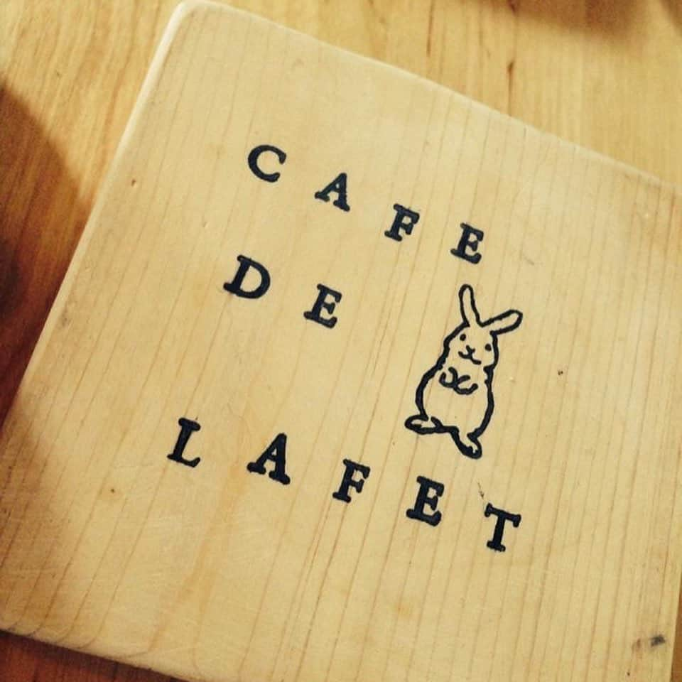 cafe.de.lafet&mon.magasinさんのインスタグラム写真 - (cafe.de.lafet&mon.magasinInstagram)「本日もご来店頂き ありがとうございました。  明日も宜しくお願い致します🐰 🐰当店のお知らせ  pbオリジナルカットソー 欧州コットン100半袖に  今年はピンクとイエロー ライムが加わります。  どうぞ宜しくお願い致します🐰  #カフェ  #カフェ巡り  #cafe  #ランチ🍴  #大宮ランチ  #さいたまカフェ  #カフェ巡り  #カフェ好き  #カフェ好きな人と繋がりたい  #ガレット  #アンティーク好き  #パスタ  #アロマキャンドル  #ペットとランチ  #instalike #隠れすぎカフェ #うさぎ」6月5日 22時20分 - cafe.de.lafet