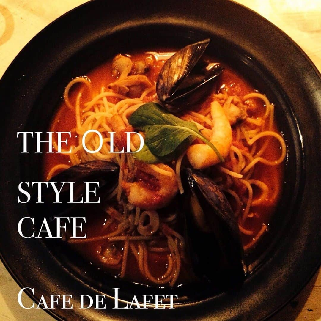 cafe.de.lafet&mon.magasinさんのインスタグラム写真 - (cafe.de.lafet&mon.magasinInstagram)「本日もご来店頂き ありがとうございました。  明日も宜しくお願い致します🐰 🐰当店のお知らせ  pbオリジナルカットソー 欧州コットン100半袖に  今年はピンクとイエロー ライムが加わります。  どうぞ宜しくお願い致します🐰  #カフェ  #カフェ巡り  #cafe  #ランチ🍴  #大宮ランチ  #さいたまカフェ  #カフェ巡り  #カフェ好き  #カフェ好きな人と繋がりたい  #ガレット  #アンティーク好き  #パスタ  #アロマキャンドル  #ペットとランチ  #instalike #隠れすぎカフェ #うさぎ」6月5日 22時20分 - cafe.de.lafet