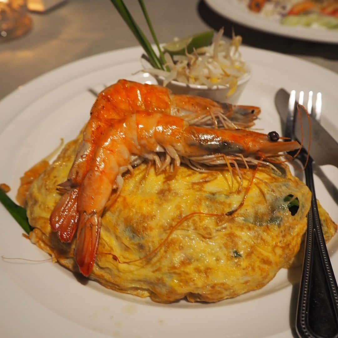 角田聖奈さんのインスタグラム写真 - (角田聖奈Instagram)「Bangkok DAY１🇹🇭 昨日の夕方に着いたので夕食とデザートを…❤️🦐🍨 . カメラ買ったから写真撮るのがめちゃくちゃ楽しい🙈📸 DMで使い方とか教えてくれる親切な方々ありがとう💓 #thedeck #Bangkok #Thailand #🇹🇭 #タイ #バンコク #タイグルメ #バンコクグルメ #ワットアルン #チャオプラヤー川 #olympuspen #オリンパス #OLYMPUS」6月5日 22時27分 - seina1105