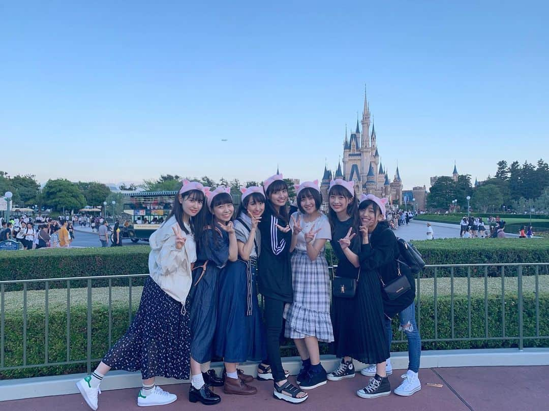 華山志歩さんのインスタグラム写真 - (華山志歩Instagram)「7人で夢の国行ってきた🐭」6月5日 22時28分 - shiho_hanayama_official