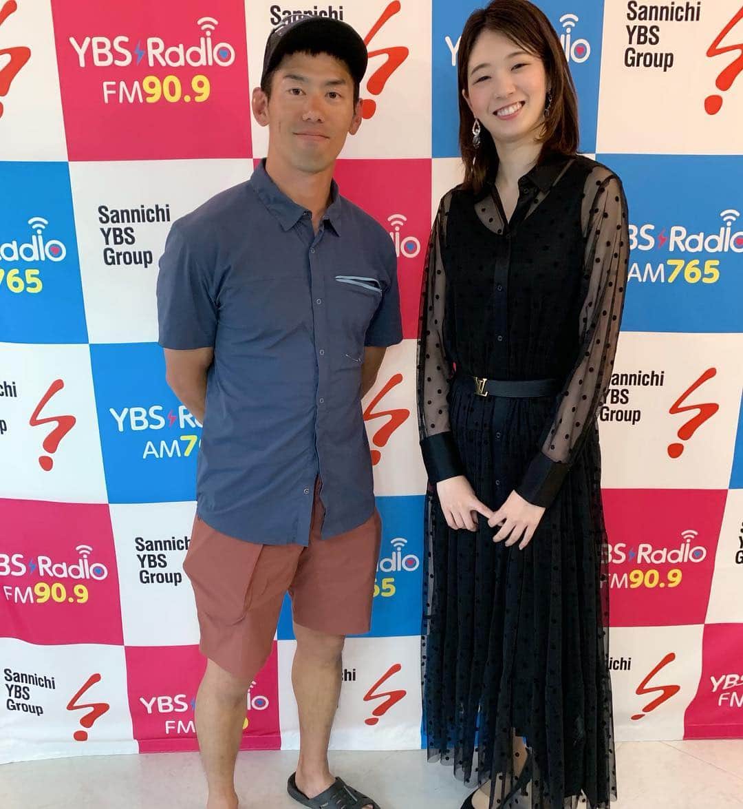 優ひかるのインスタグラム：「今週の優ひかるのシャイニングタイムも﻿ お聞きくださりありがとうございます😊﻿ ﻿ 今回は、西湖でカヌーやカヤックを中心に﻿ 自然体験のコーディネートを行う﻿ 秋元悠佑さんにお話をお聞きしました✨﻿ ﻿ 秋元さんから西湖の素晴らしさを﻿ 沢山お聞きしました✨✨﻿ ﻿ 朝、湖の上でカヌーに乗りながら﻿ 飲むコーヒーのお話や﻿ ミラーコンディションと言う鏡のような景色﻿ 青木ヶ原樹海の話等とても魅力的で﻿ 西湖にぜひ遊びに行きたいです✨﻿ ﻿ 今の時期アウトドアをするのに﻿ 過ごしやすい時期ですので﻿ ぜひ皆様お出かけ下さい‼️﻿ ﻿ 来週も素敵な方にお話をお聞きしました‼️﻿ 皆様お楽しみに✨✨﻿ ﻿ #秋元悠佑さん#自然コーディネート﻿ #カヌー#カヤック#自然体験﻿ #西湖#山梨#富士五湖#富士山#インスタ映え﻿ #最近おしゃれカフェや美味しいご飯屋さんも多いのでおススメですよ‼️#避暑地﻿ #NNSプレゼンツ#優ひかるのシャイニングタイム#YBSラジオ#来週もお楽しみに✨﻿ ﻿ ﻿」