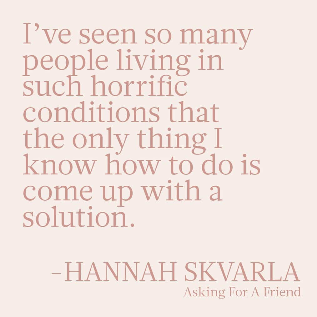 ローレン・コンラッドさんのインスタグラム写真 - (ローレン・コンラッドInstagram)「This week on @askingforafriend I chat with the co-founder of @thelittlemarket and one of the kindest people I know, @hannahskvarla . She gives advice about how to get involved in causes close to your heart and we talk about what motivated us to start a non-profit. 💛」6月5日 23時11分 - laurenconrad