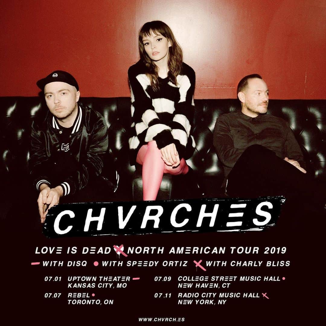 CHVRCHESさんのインスタグラム写真 - (CHVRCHESInstagram)「Excited to have @newphonewhodisq and @sad13 joining us on select headline dates next month! See the full schedule and get tickets at chvrch.es」6月5日 23時12分 - chvrches