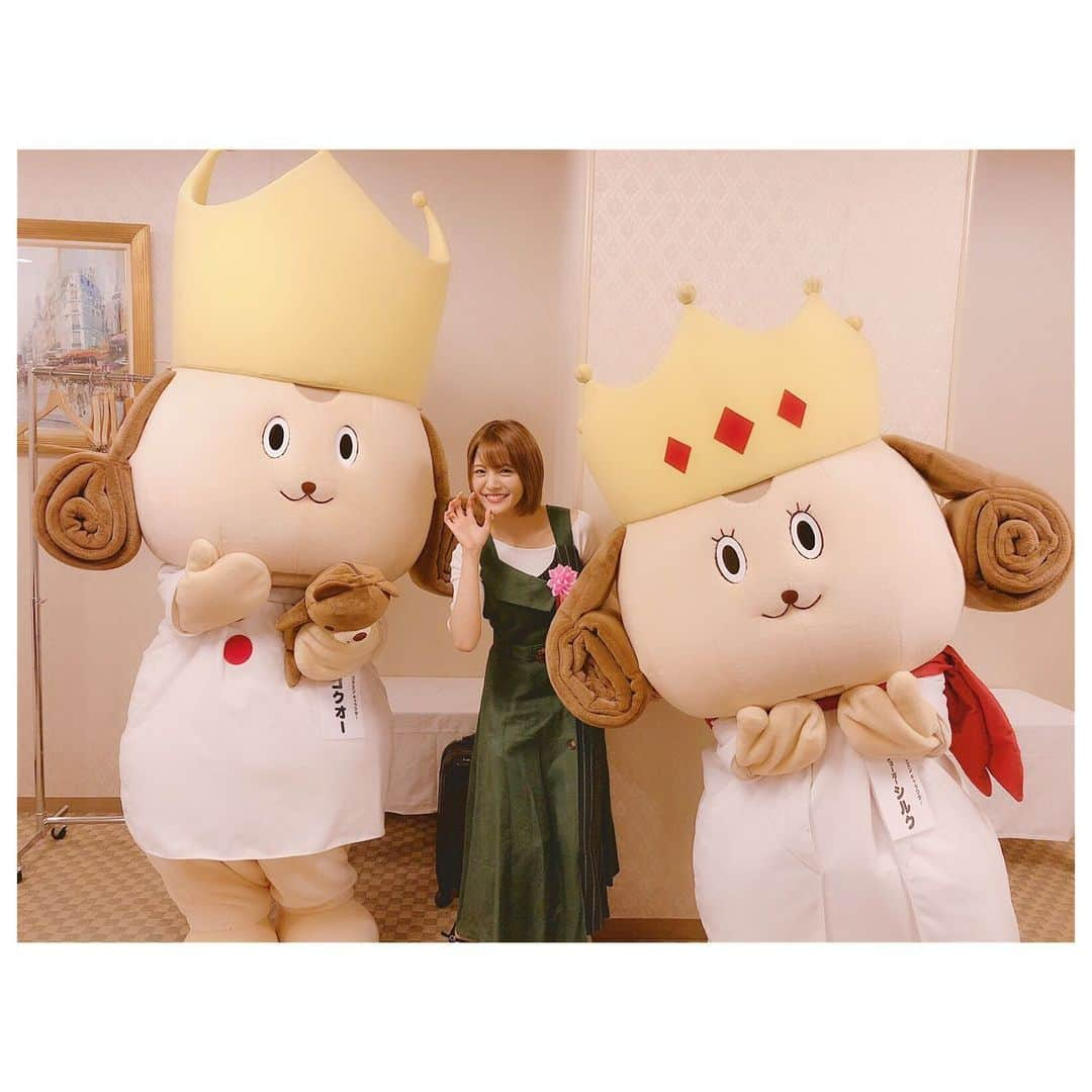 美沙玲奈さんのインスタグラム写真 - (美沙玲奈Instagram)「本日は、コクミンドラッグさんの ✨シルク会✨にサプライズゲストとして 初参加させていただきました‼ 大好きなジョーオーシルクとコクオーに逢えて、 もう終始メロメロにされました💚 可愛すぎでしょーーー😳！！！！！ #コクミンドラッグ #ジョーオーシルク #コクオー」6月5日 23時13分 - rei777_official