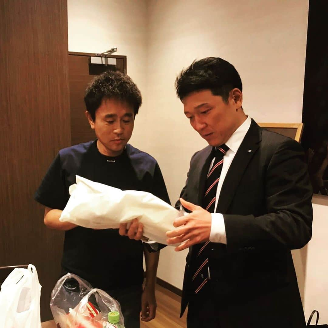 立花陽三さんのインスタグラム写真 - (立花陽三Instagram)「大好きな、大好きな ダウンタウンの浜田さんが、来仙‼️ やはり、一流な方は、立ち振る舞いも一流でした！  浜田さんの気配り、気遣いには、感服しました。  また、仙台に来て頂ける様に、石井一久さんと頑張って行きます^_^」6月5日 23時29分 - tachibanayozo