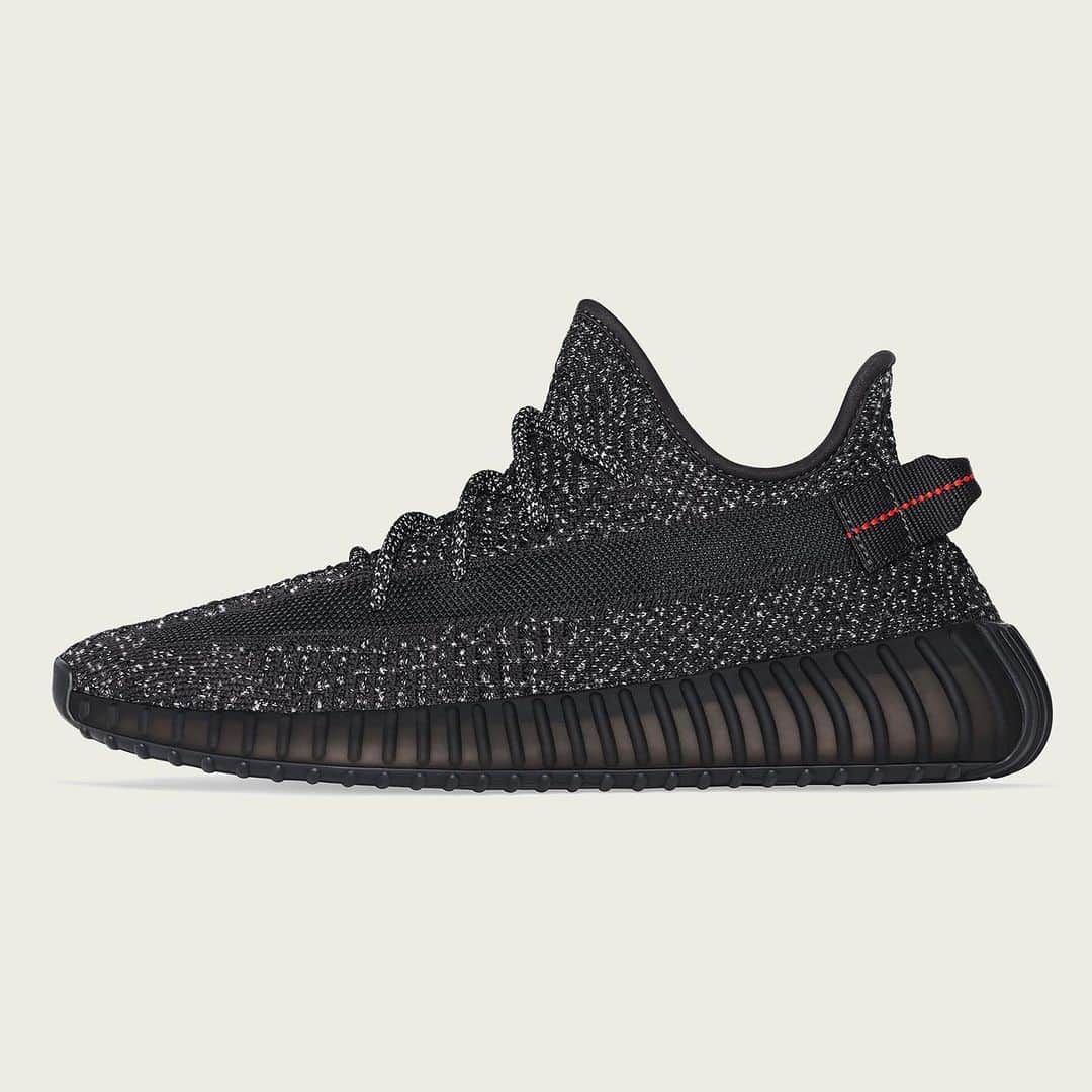 Sneaker Newsさんのインスタグラム写真 - (Sneaker NewsInstagram)「Another surprise midnight Yeezy release went down. Did you get lucky? The adidas Yeezy Boost 350 v2 “Black Reflective” officially released on June 5th, but there’s a lot more coming this month. To see the full slate of Yeezy releases for June, tap the link in our bio.」6月5日 23時47分 - sneakernews
