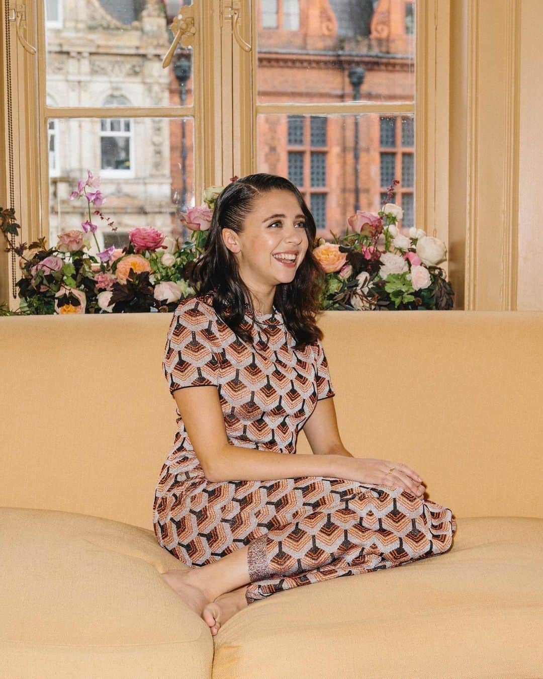 MATCHESFASHION.COMさんのインスタグラム写真 - (MATCHESFASHION.COMInstagram)「See how actress @belpowley gets ready from start to finish with stylist @chercoulter as they joined us at #5CarlosPlace yesterday, ahead of @pacorabanne's exclusive launch. Head to Stories to see more✨ 📸 @philltaylormade」6月6日 1時29分 - matches