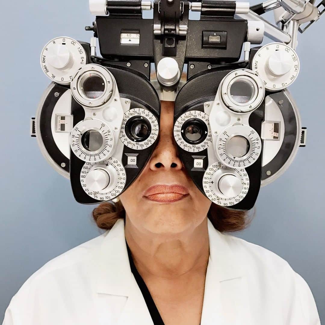 TIME Magazineさんのインスタグラム写真 - (TIME MagazineInstagram)「Patricia Bath, the pioneering physician and inventor who became the first person to invent and demonstrate laserphaco cataract surgery, has died at 76, @apnews reports. Bath, who died on May 30, was photographed at @ucla in 2016 for TIME's special project FIRSTS, on #women who are changing the world. "I was in college between 1960 and 1964, so I did my marching, I did my protesting. When I was offered an office that was not equivalent to that of my male colleagues, I could have marched. But I felt it was more important to focus on the prize. One rainy, cold, lonely night in the lab, we had a donor eye. The laser was finely tuned, the optical fiber was in position and … Eureka! I knew that I had made a scientific breakthrough in removing cataracts," she told TIME. "I simply wanted to be part of a great team at an incredible facility. I wasn't seeking to be first. I was just doing my thing, and I wanted to serve humanity along the way—to give the gift of sight." Watch the full video interview at the link in bio. Photograph by @luisadorr for TIME」6月6日 1時44分 - time