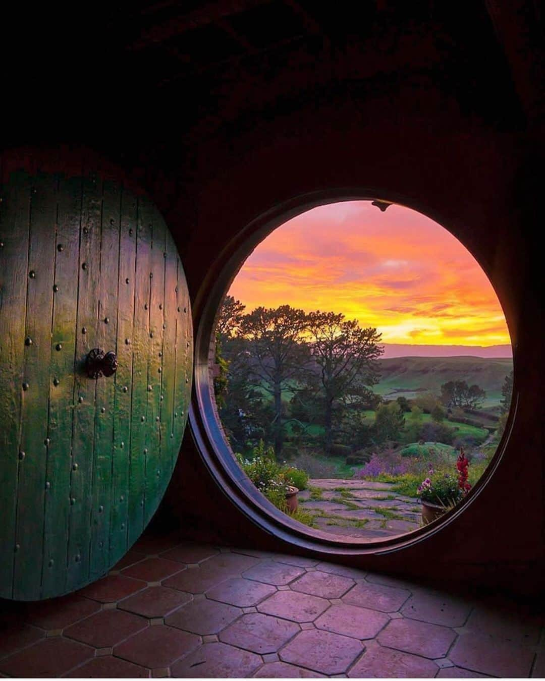 Wonderful Placesさんのインスタグラム写真 - (Wonderful PlacesInstagram)「The Hobbiton - New Zealand ✨❤️❤️❤️✨ . Picture by ✨✨@meghanmaloneyphotography✨✨ #wonderful_places for a feature ❤️」6月6日 3時55分 - wonderful_places