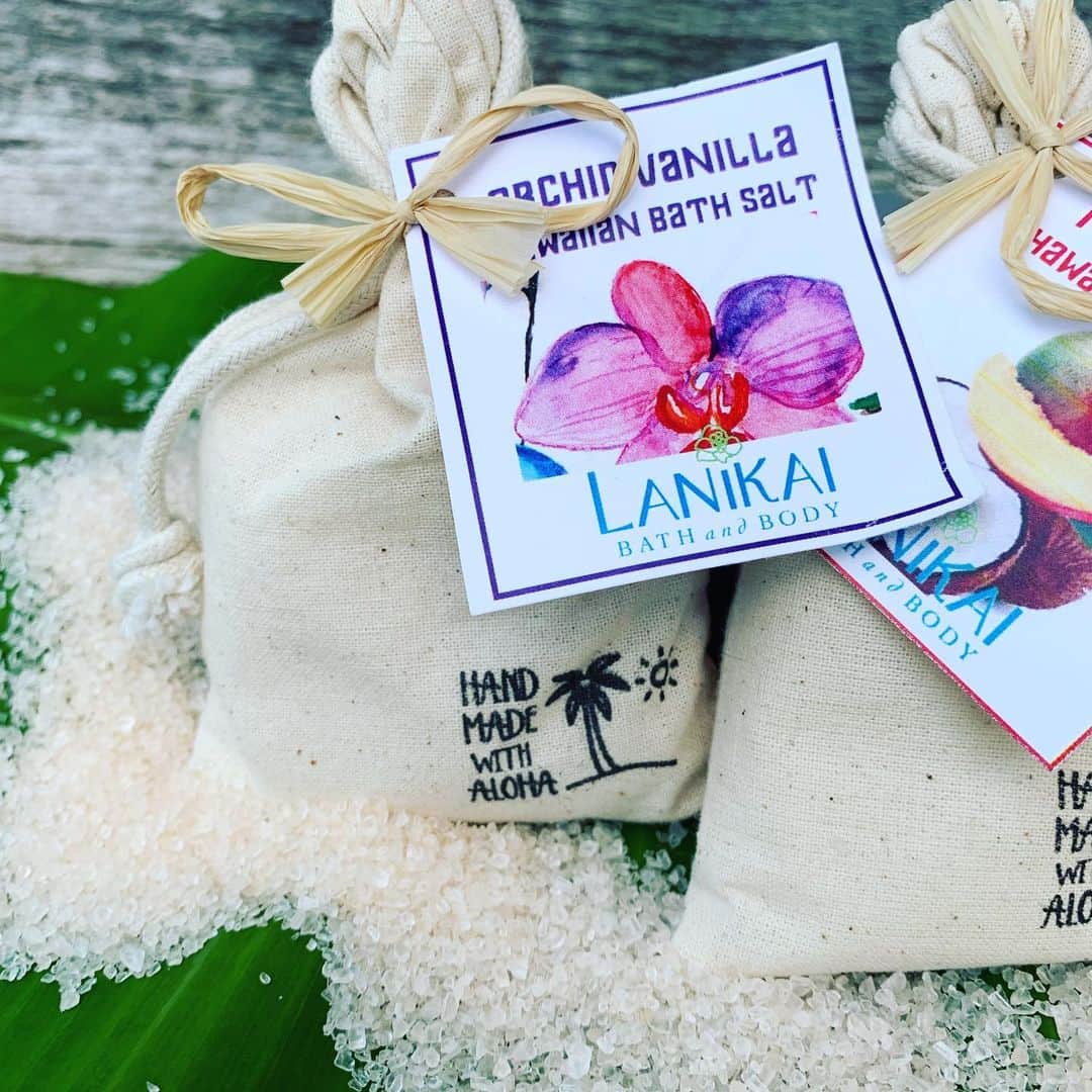 Lanikai Bath and Bodyさんのインスタグラム写真 - (Lanikai Bath and BodyInstagram)「Fresh. Natural. Pure. Hawaiian Bath Salt. #lanikaibathandbody #lanikabathandbodyjapan #natural #kailuatownhi」6月6日 4時09分 - lanikaibathandbody