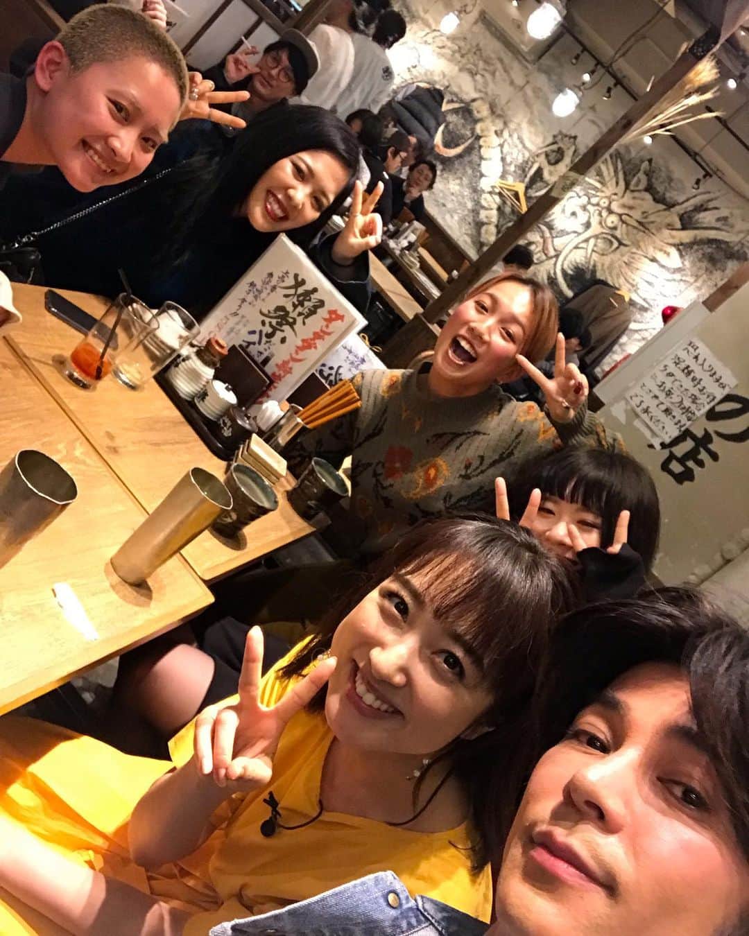 武田真治さんのインスタグラム写真 - (武田真治Instagram)「2019.6.5.#朝までハシゴの旅 ご覧頂いた皆様、撮影ご協力頂いた皆様、お店のかたがた、ありがとうございました！！ 平成から令和に変わるメモリアルな時間を渋谷で過ごせて楽しかったです(^O^) #川田裕美 さんありがとうございました☆ #笑ってコラえて #武田真治」6月6日 4時30分 - shinji.takeda
