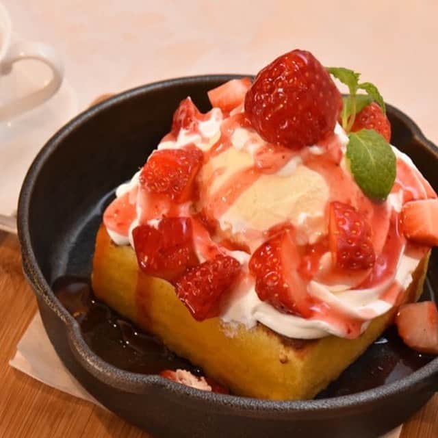 東京カレンダーのグルメインスタ