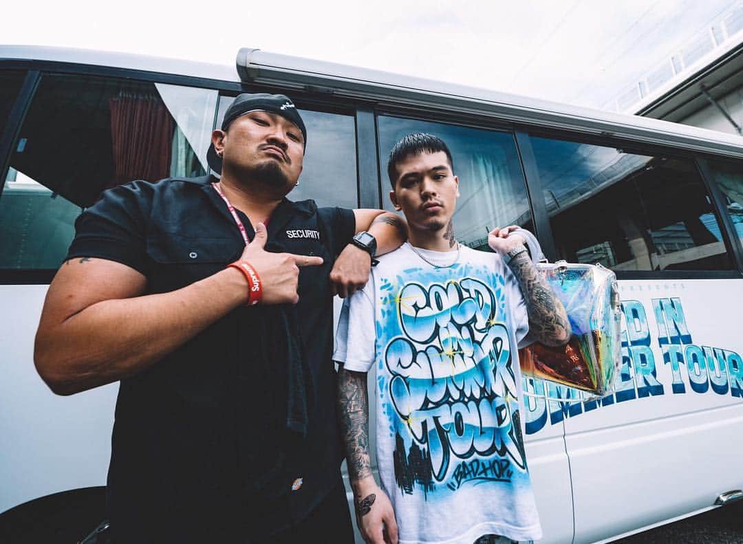 T-PABLOWのインスタグラム：「Ready for tour Photo by @cherrychillwill」