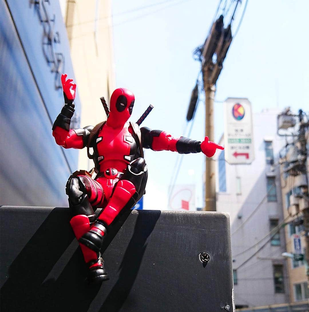 MEDICOM TOYさんのインスタグラム写真 - (MEDICOM TOYInstagram)「⚔️💥 (C) 2019 MARVEL  #deadpool #marvel #marvelcomics #gurihiru #mafex #medicomtoy #toy #デッドプール #マーベル #メディコムトイ」6月6日 15時24分 - medicom_toy