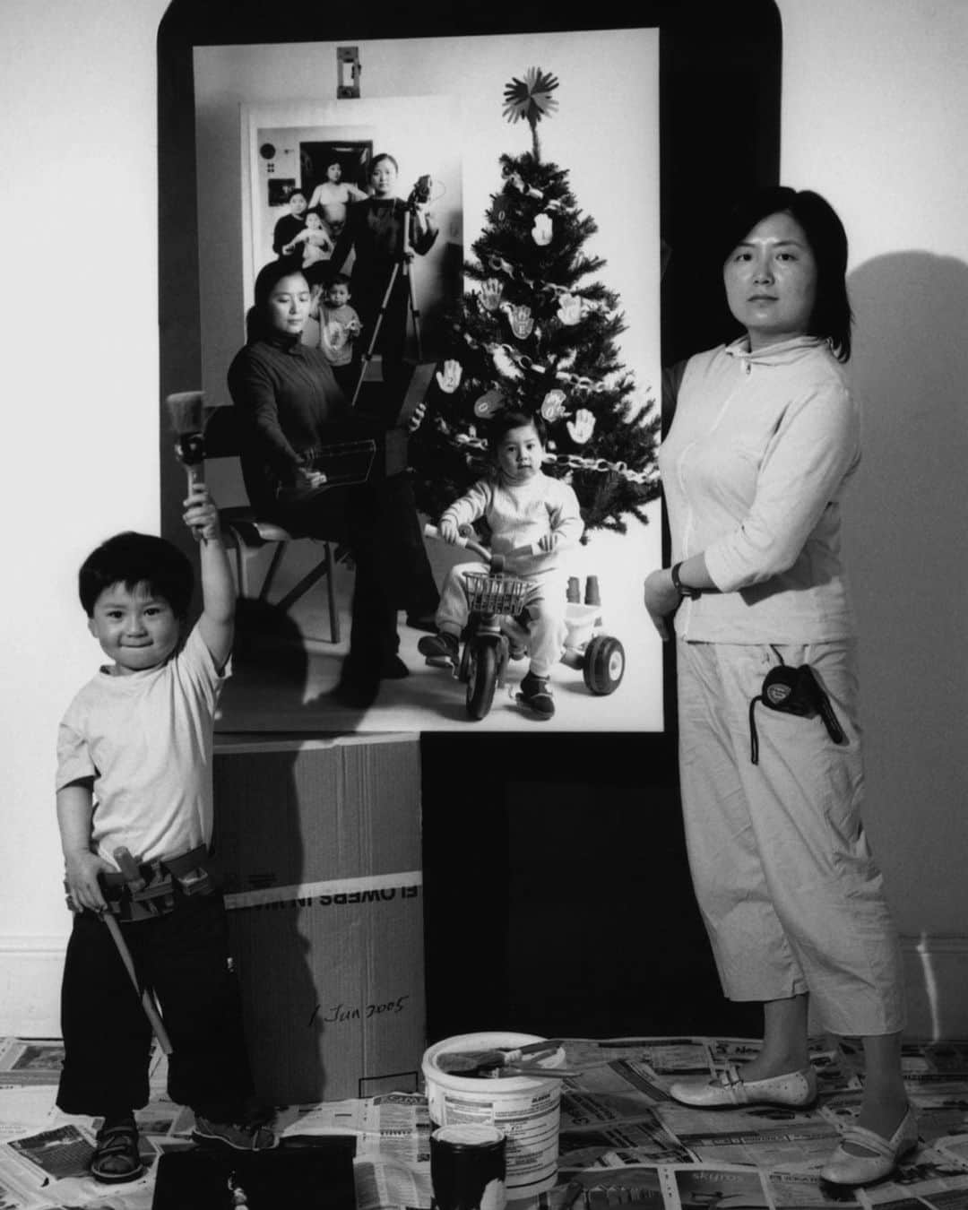 The New Yorkerさんのインスタグラム写真 - (The New YorkerInstagram)「The Taiwanese photographer Annie Wang’s ongoing series focusses on motherhood and how parents imagine their place in the world they build for their children. Each subsequent photograph features a glimpse of the one that came before it. When layered, the photos form a "time-tunnel." Tap the link in our bio to see Wang's vision of being a mother and an artist, year after year.」6月6日 6時51分 - newyorkermag
