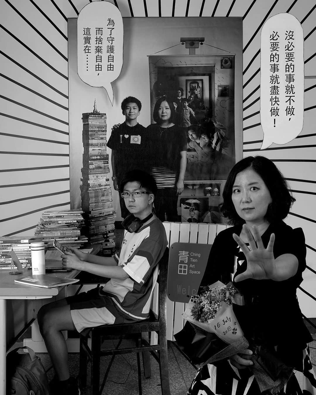 The New Yorkerさんのインスタグラム写真 - (The New YorkerInstagram)「The Taiwanese photographer Annie Wang’s ongoing series focusses on motherhood and how parents imagine their place in the world they build for their children. Each subsequent photograph features a glimpse of the one that came before it. When layered, the photos form a "time-tunnel." Tap the link in our bio to see Wang's vision of being a mother and an artist, year after year.」6月6日 6時51分 - newyorkermag