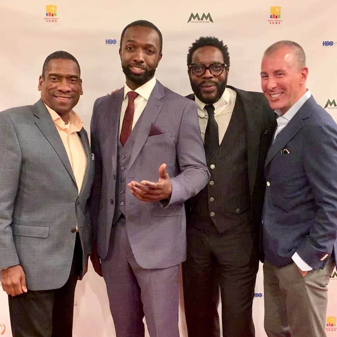 チャド・コールマンさんのインスタグラム写真 - (チャド・コールマンInstagram)「Amazing @movingmountainsinc #gala Last night! The young people were fierce and amazing! @jamiehector selfless leader!  @dorianmissick @angelayee dope hosts! @ijessewilliams honored! Powerful words! @althompsoninc @nyrangers legend #mikerichter in da house! #boardmember @michaelraymondjames #deep #soulful  @robersons_artist_management #allthingsforeveryone Much love!❤🌠🌠🌠💯」6月6日 8時42分 - chadlcoleman