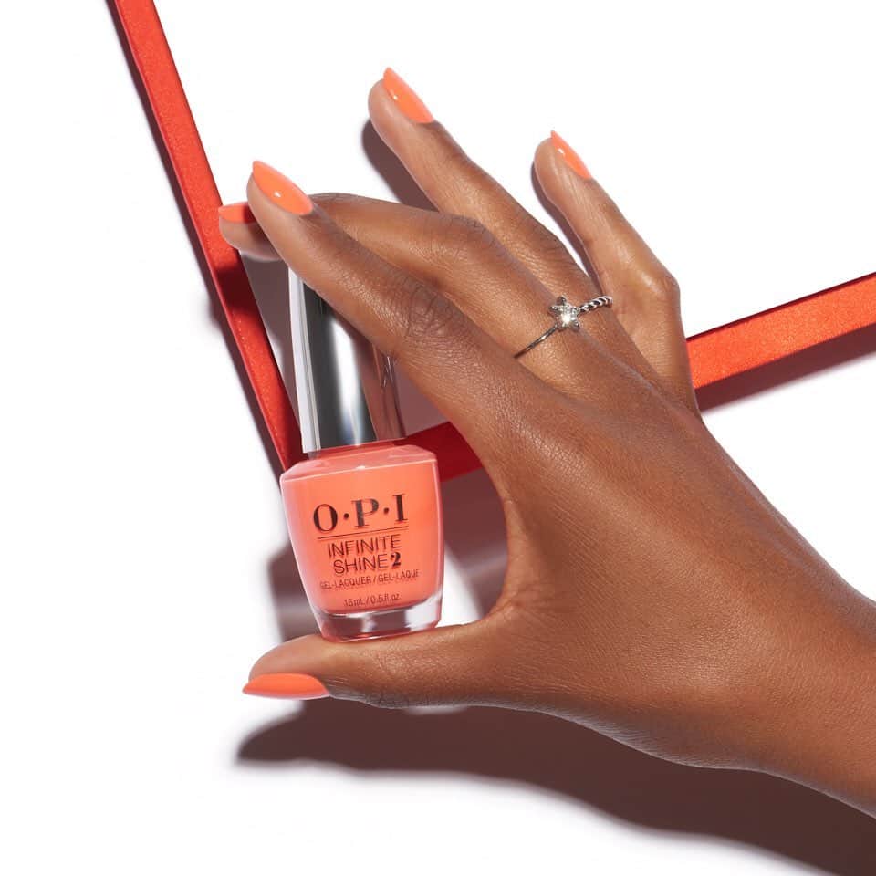 OPIさんのインスタグラム写真 - (OPIInstagram)「Looking for a tangy shade for your #SummerNails? Try our newest orange shade in #OPIInfiniteShine and everyone will be asking, #OrangeYouARockStar? 🧡 #OPINeons #BrightNails #OPIObsessed #orangenails #nailpolish」6月6日 8時55分 - opi
