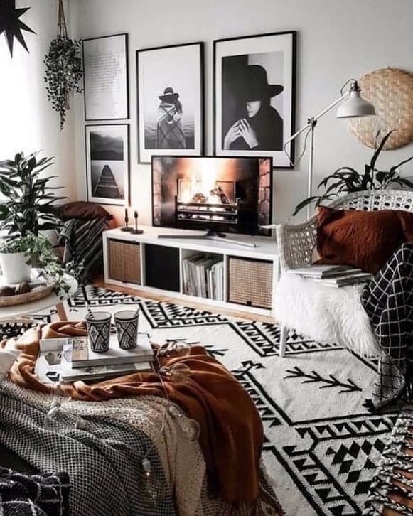 のインスタグラム：「we are loving this monochrome home inspo!😍 #chaserbrand #viapinterest」