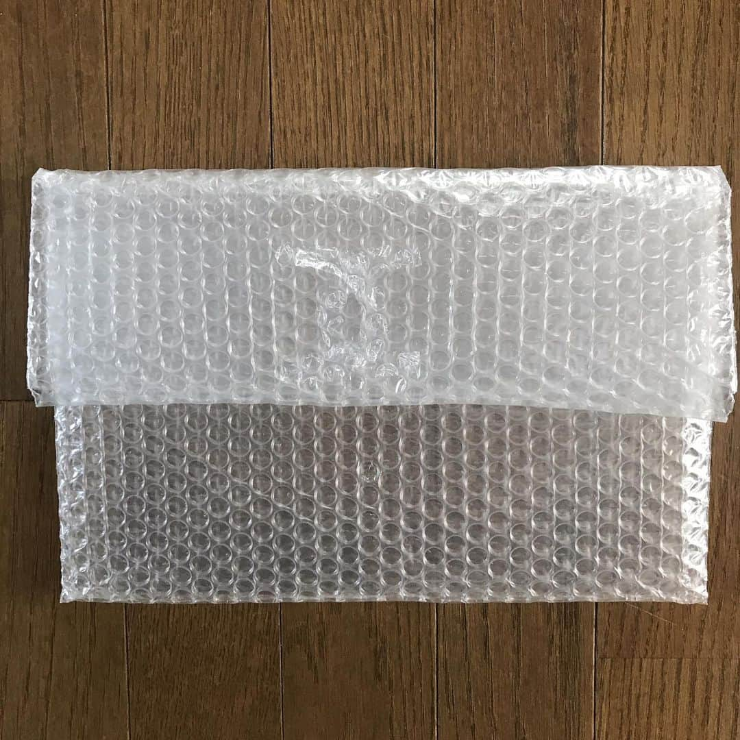 KEN KAGAMIさんのインスタグラム写真 - (KEN KAGAMIInstagram)「bubble wrap chanel bag  2019」6月6日 9時41分 - kenkagami