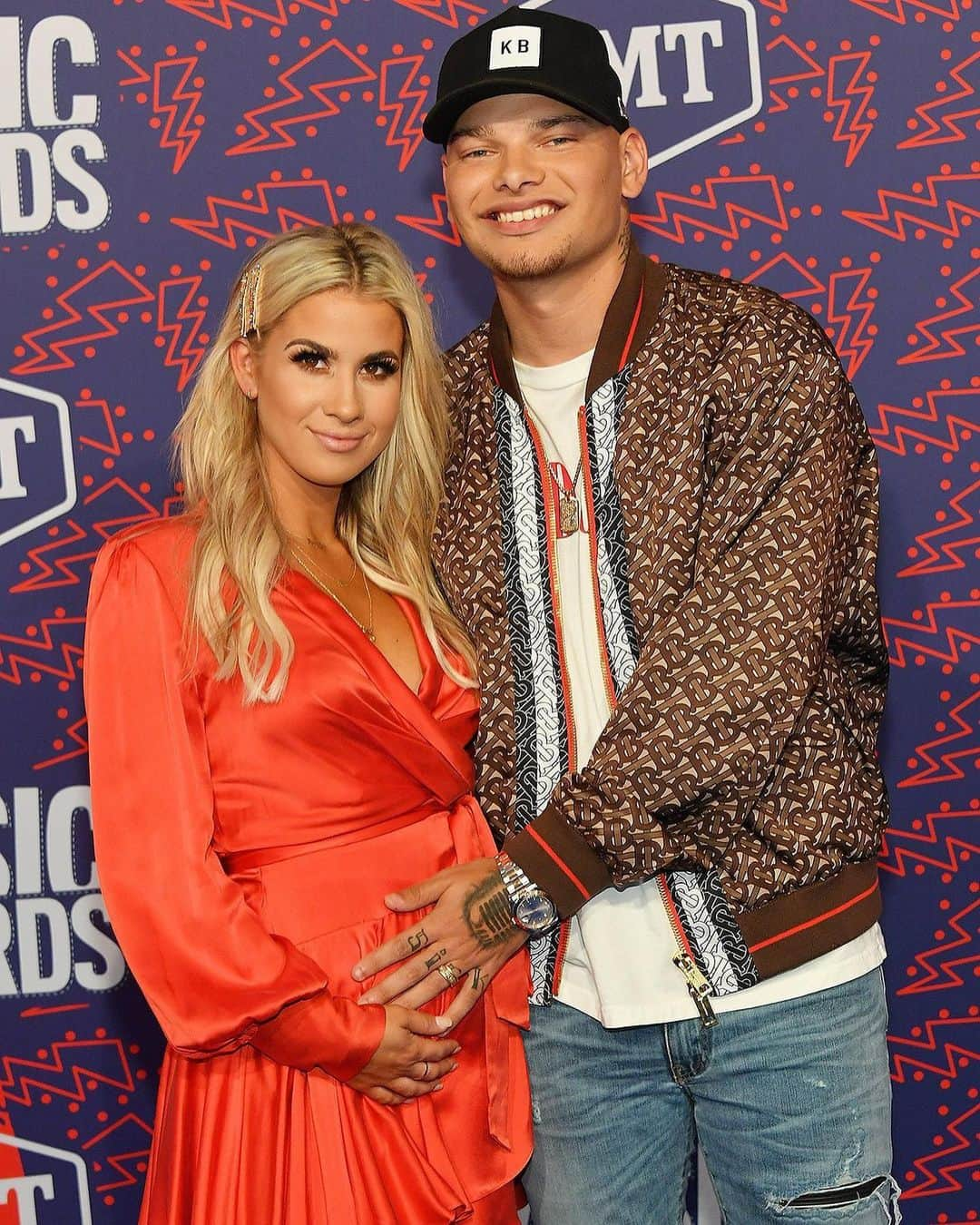 People Magazineさんのインスタグラム写真 - (People MagazineInstagram)「Date night in Nashville! 😍Some of our favorite celeb couples came to show out at the CMT Awards — and a few stars showed off their baby bumps. | 📷: Michael Loccisano/Getty, Mike Coppola/Getty, Andrew H. Walker/Shutterstock」6月6日 10時39分 - people