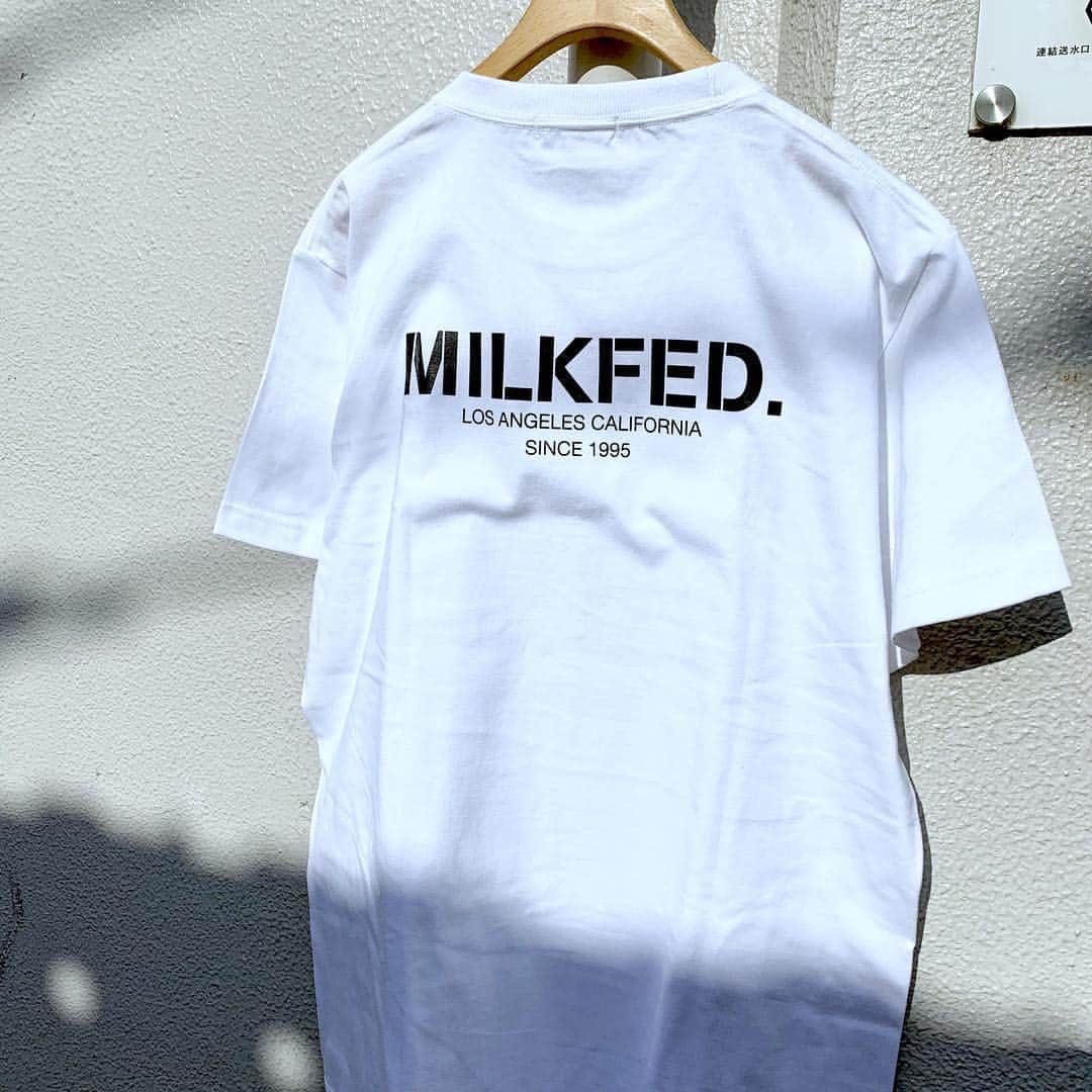 MILKFED.さんのインスタグラム写真 - (MILKFED.Instagram)「<<NEW ARRIVAL>>﻿﻿ →→スワイプ→→﻿ ﻿ ロゴTシャツも﻿ カラーによって﻿ オトナっぽい印象に。﻿ ﻿ SS TEE BOTH SIDE LA/CA/1995 ¥4,000+TAX ﻿ ﻿﻿ 夏も1枚はほしいベージュTシャツ。﻿ 男性にもオススメ！ ﻿ ぜひ﻿﻿ 店頭でチェックしてください♡﻿﻿ ﻿﻿ ﻿﻿ #milkfed #milkfedjp ﻿﻿﻿﻿﻿﻿ #コーデ #casualstyle ﻿﻿﻿﻿﻿ #ガーリーストリート﻿﻿ #kawaii #Tシャツ﻿」6月6日 10時56分 - milkfedjp