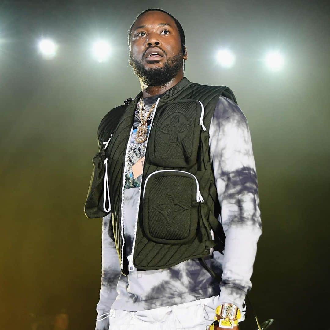 HYPEBEASTさんのインスタグラム写真 - (HYPEBEASTInstagram)「@hypebeastmusic: @meekmill has served up a new music video for “Oodles O’Noodles Babies.” Head to the link in our bio to check it out.  Photo: Nicholas Hunt/Getty Images」6月6日 11時07分 - hypebeast