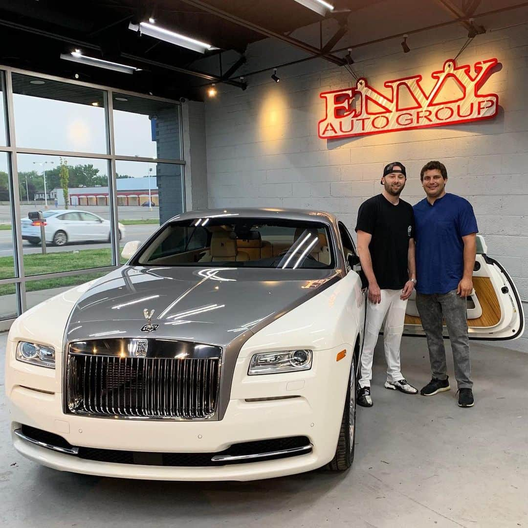 CarsWithoutLimitsさんのインスタグラム写真 - (CarsWithoutLimitsInstagram)「One Bad 😈 #RollsRoyce #Wraith @ryanfickert @envyautogroup #carswithoutlimits #toronto」6月6日 11時43分 - carswithoutlimits