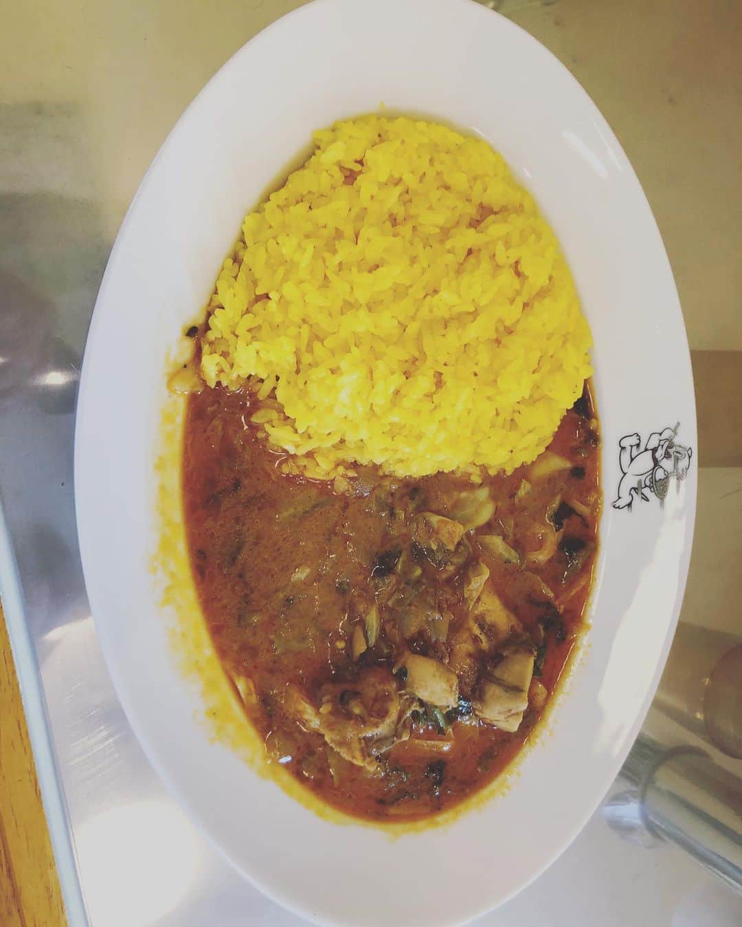 まなぶ（ステレオパンダ）のインスタグラム：「剛さんが新しく始めた池袋にあるDiggin in the Curryでチキンカレー食べてきました！スパイシーでオイシー！！！」