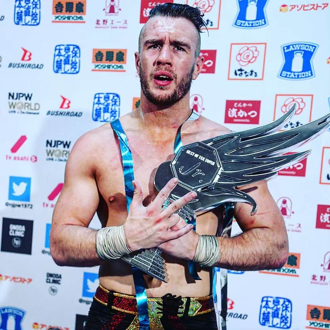 新日本プロレスさんのインスタグラム写真 - (新日本プロレスInstagram)「#SuperJr26 WINNER!! #WillOsprey !!🕊🏆 30分越え“超絶”バウトに両国大熱狂！ 鷹木を撃破したオスプレイが『SUPER Jr.』2度目の制覇！ なんと日本への“引っ越し”も宣言!! ☆6.5両国大会を新日本プロレスのスマホサイトで詳報アップ！ @njpw1972  #njbosj #njpw #新日本プロレス #プロレス #njpwworld」6月6日 12時46分 - njpw1972