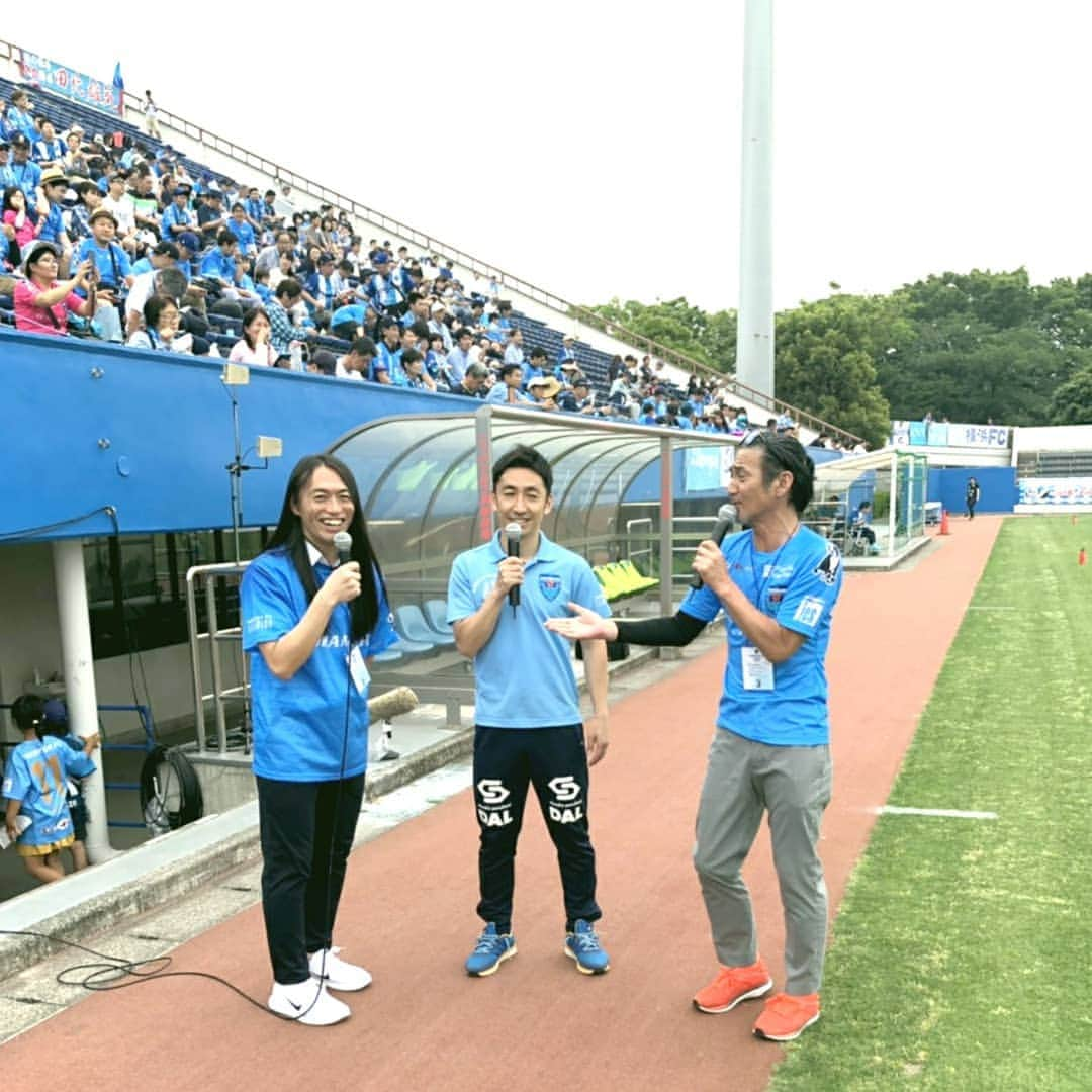 LOVE ME DOさんのインスタグラム写真 - (LOVE ME DOInstagram)「6月2日、ニッパツ三ツ沢球技場へ！ 横浜FC vs FC琉球 の 試合の得点者を占ったのが的中しました！ 今日の運勢が良いと占った 、 横浜FC 10イバ選手、2ゴール！ 琉球9鈴木選手がゴールを決めると 占ったのが的中！横浜FCの勝利も！ また、 イバ選手と齋藤選手が 双子座同士なので、 ツートップにした方が良いと アドバイスも。 この試合3得点を生みました！  #横浜fc #ニッパツ #占い サッカーの試合を占う #的中 #サッカー占い #サッカー占星術 #ラブちゃんサッカー占い #ラブちゃんサッカー占星術 #ラブちゃんサッカー」6月6日 13時02分 - lovemedo_fortunteller