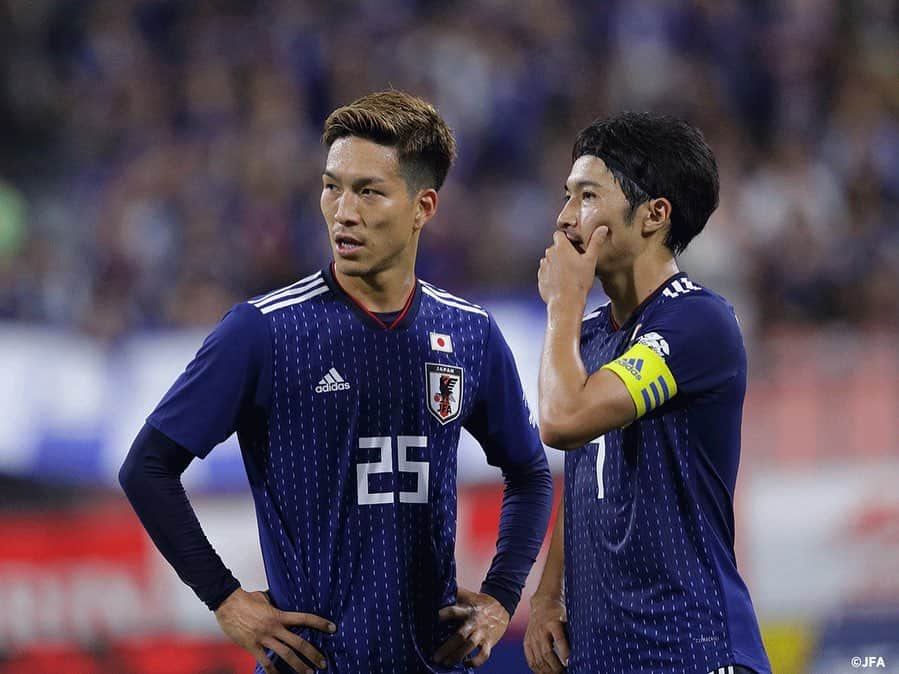 日本サッカー協会さんのインスタグラム写真 - (日本サッカー協会Instagram)「📸Match Photos③ 後半、#原口元気 選手ら5人を次々と投入し、立て続けにシュートを放ち相手ゴールに迫りましたが、相手GKの好守もあり、ゴールを割ることはできず、0-0で引き分けました。 ・ #キリンチャレンジカップ2019 #SAMURAIBLUE🇯🇵 0-0 🇹🇹トリニダード・トバゴ 📅2019.6.5(水)19:30 📍愛知／豊田スタジアム ・ ―――――――――――――――――― Next Match>> キリンチャレンジカップ2019 🆚エルサルバドル代表 📅6/9(日)19:00KO 📍宮城／ひとめぼれスタジアム宮城 📺TBS系列で生中継 ・ 👉大会情報はJFA.jpへ ―――――――――――――――――― #daihyo #キリチャレの日」6月6日 16時18分 - japanfootballassociation