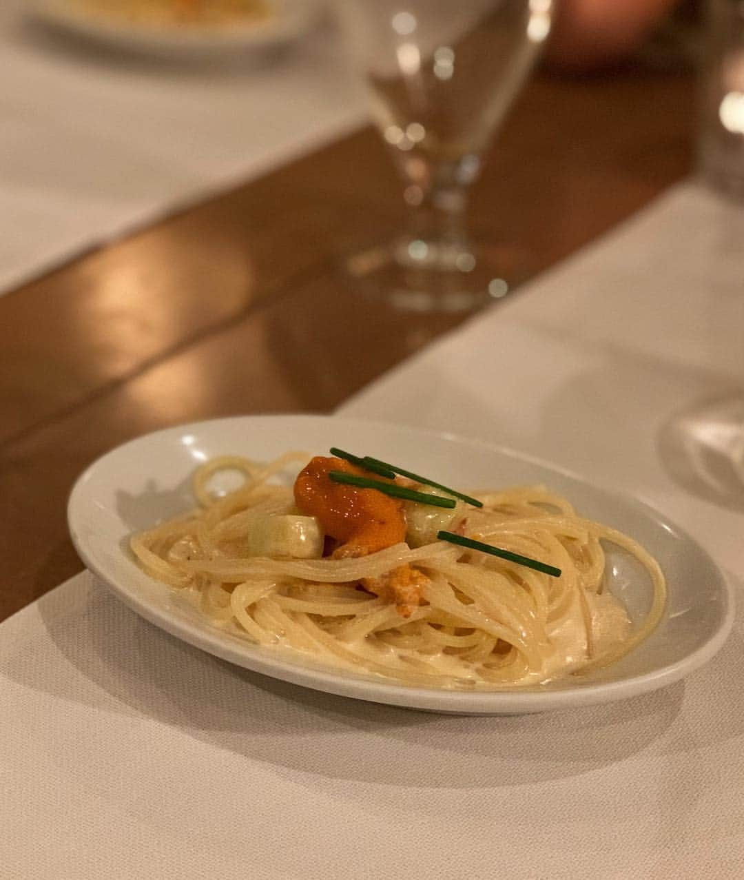 小林さりさんのインスタグラム写真 - (小林さりInstagram)「Dinner ༘* 昨夜、リナとナナコと恵比寿の気になってたレストランでディナーしてきたよ◡̈♡ ・ ・ いちぢくとリコッタチーズの前菜が美味しすぎて100個くらい食べられそうだった◡̈笑 ・ ・ そしてまさかのお誕生日をお祝いしてもらったよ𓇬°. お誕生日から2ヶ月経ってたから、そんなの考えてもいなくて、リアクション取り直しと言われた！笑笑 ありがとう♡ ・ ・ #恵比寿ディナー #恵比寿 #お誕生日」6月6日 17時11分 - _____sari