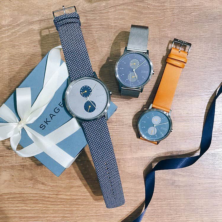 TiCTACさんのインスタグラム写真 - (TiCTACInstagram)「「SKAGEN」左から¥18,000+tax 、¥20,000+tax、¥19,000+tax 北欧デンマークの自然や文化にインスパイアされたライフスタイルブランド、スカーゲン。父の日やお誕生日のプレゼントにもおすすめです。 #skagen #スカーゲン #skagenwatch  #skagendenmark  #北欧デザイン #北欧スタイル #tictac #watch #チックタック時計店 #時計 #腕時計 #pairwatch  #ペアウォッチ #お揃いの時計 #おそろいの時計 #腕時計の贈り物  #誕生日プレゼント時計  #記念日プレゼント時計 #シンプルスタイル  #シンプルデザイン #クリスマスプレゼント時計 #時計クリスマスプレゼント  #腕時計コーデ #チックタックレイクタウン店 #父の日プレゼント」6月6日 17時56分 - tictac_press