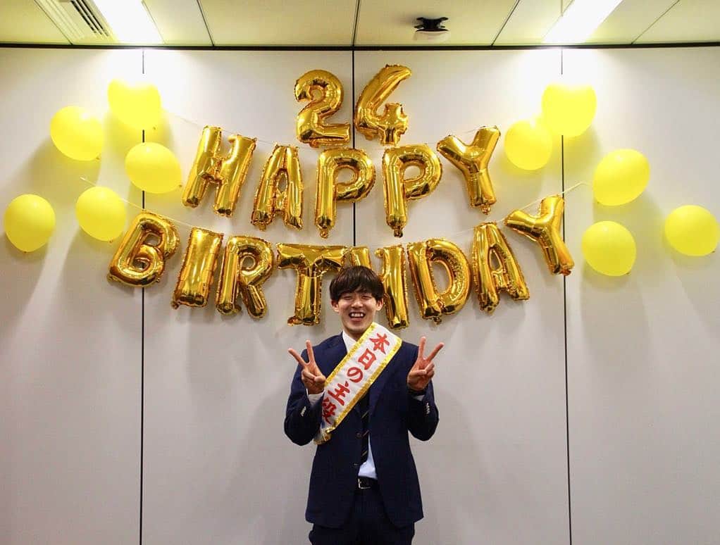 坂井聖人のインスタグラム：「‪今日で24歳になりました🎂🎉‬ ‪SEIKOの方々にお祝いしていただきました🤗‬ ‪連絡くれた方ありがとうございます🙇‍♀️‬ ‪今回代表を逃し、すごく悔しい結果で終わったのですが、来年みててください。‬ ‪#seiko #mizuno #ksg」
