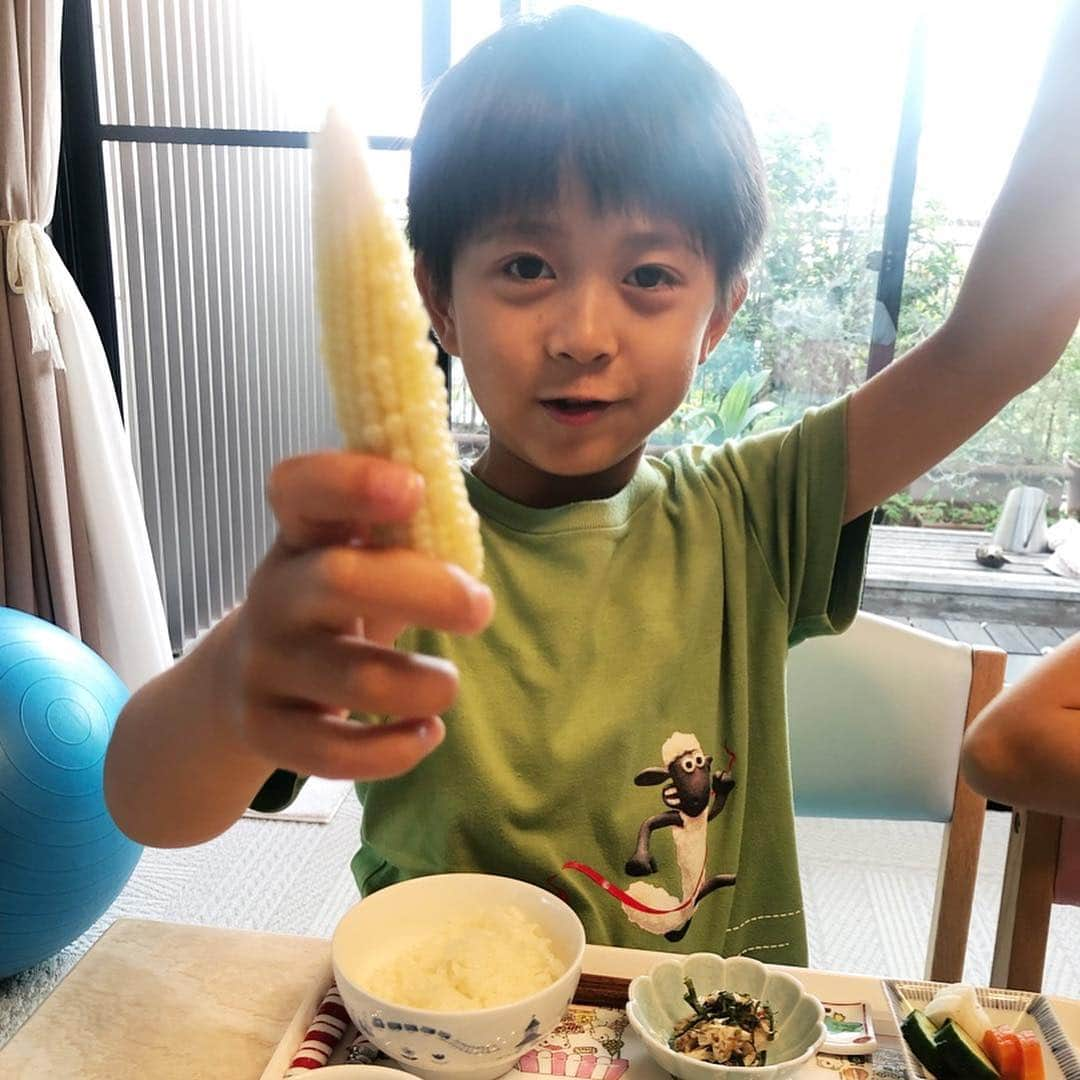 市川海老蔵 （11代目）さんのインスタグラム写真 - (市川海老蔵 （11代目）Instagram)「* Baby corn His favorite :) ベビーコーン🌽 好きらしいです笑笑。 #市川海老蔵 #海老蔵 #成田屋 #歌舞伎  #ABKAI #ABMORI #ebizoichikawa #ebizo #kabuki #thunderparty  #classic」6月6日 18時13分 - ebizoichikawa.ebizoichikawa