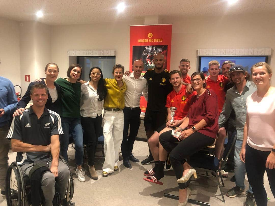 ケヴィン・デ・ブライネさんのインスタグラム写真 - (ケヴィン・デ・ブライネInstagram)「Yesterday we had a great evening meeting these top athletes in their respective fields 🇧🇪」6月6日 18時41分 - kevindebruyne