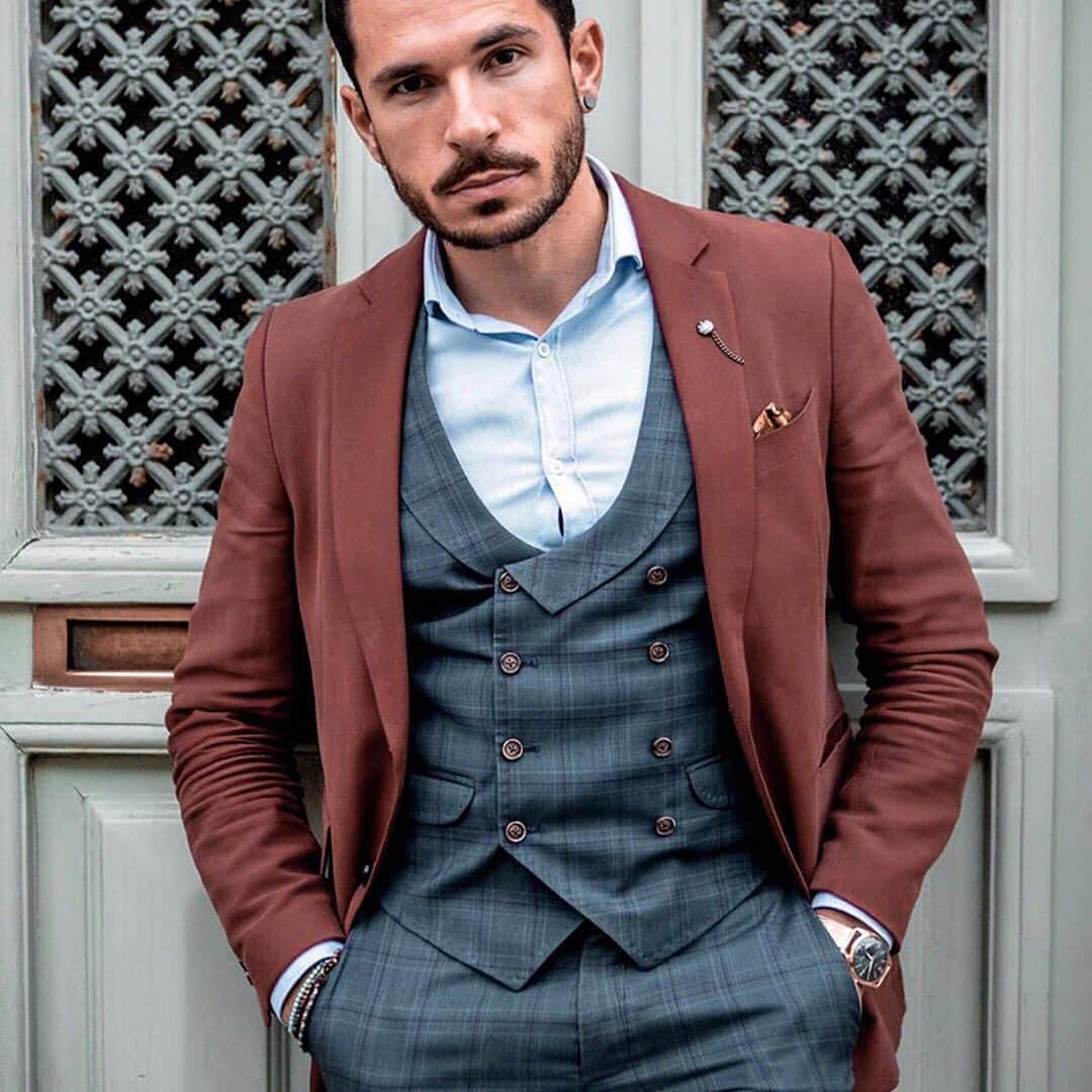 Henry London Official page of Britishさんのインスタグラム写真 - (Henry London Official page of BritishInstagram)「Style is a way to say who you are without needing to speak. Our Stratford mesh compliments @brunoliveiradi ‘s look perfectly. Treat the man in your life with 20% off site wide using code DAD20 . . . #henrylondon #henrywatches #menswatches #london #britishdesign #britishbrand #vintage #heritage #wristwatchcheck . #wedding #weddingideas #weddinggifts #weddingrings #weddingbells #engraving #personalgift #personalgifts #specialmoments #initials #watch #time」6月6日 19時03分 - henrywatches