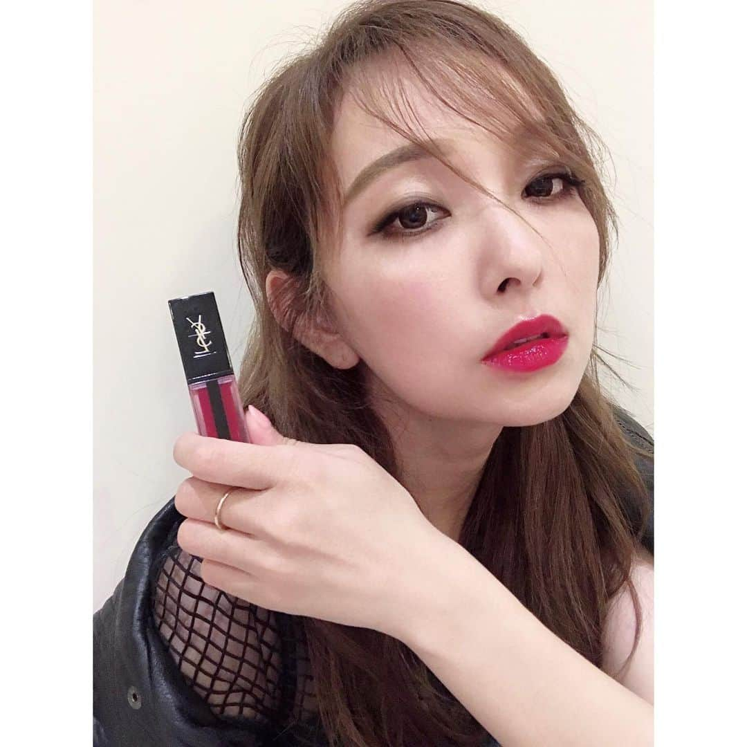 千田愛紗さんのインスタグラム写真 - (千田愛紗Instagram)「make up💄 水嫩又Q彈 很JUICY!! 超顯白可口少女唇💋 @yslbeauty  #yslbeautytw #6月7日新発売  Hair: @sunnyhuanghair」6月6日 20時08分 - aisa1108