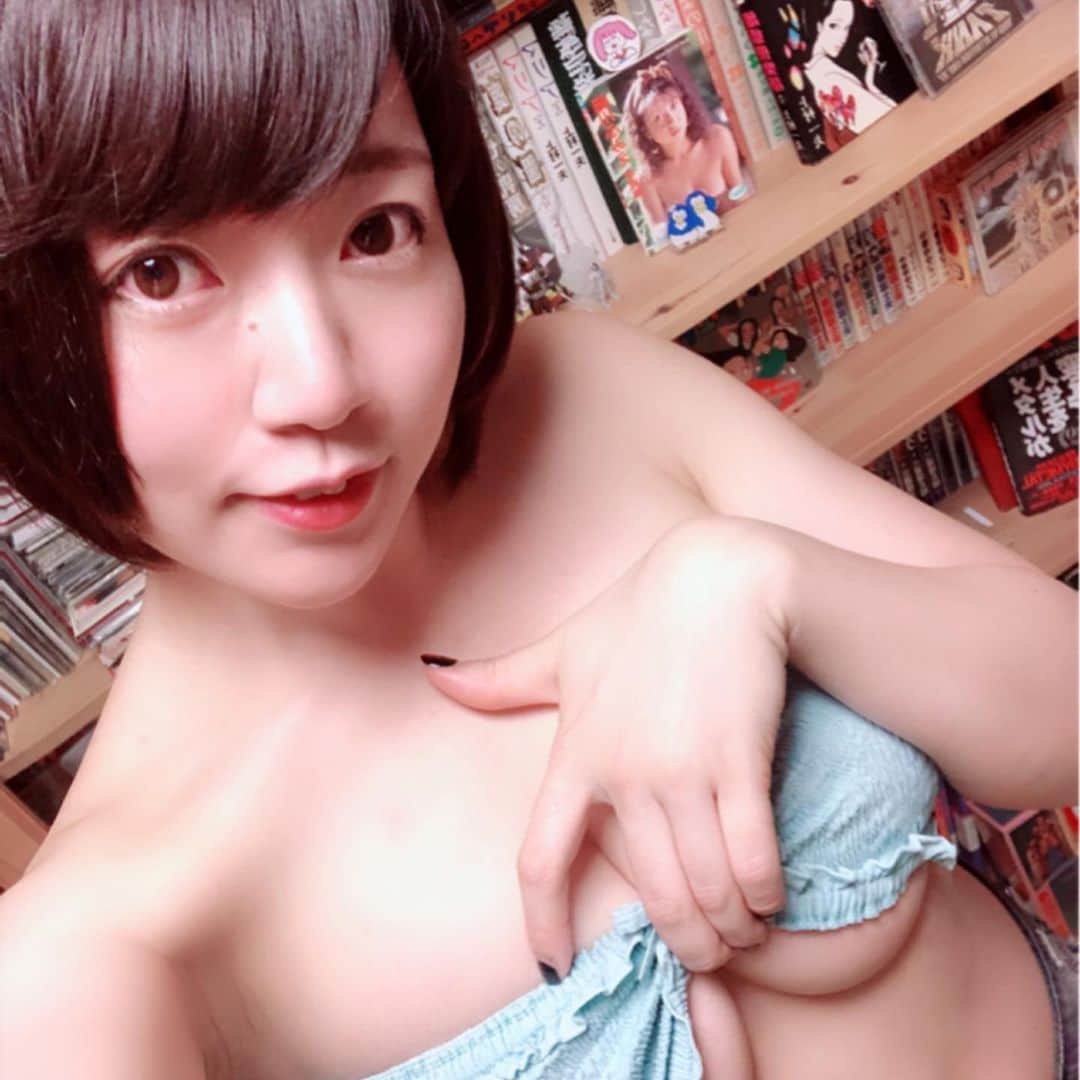 ちゃんまいさんのインスタグラム写真 - (ちゃんまいInstagram)「・ ・ 美織さんが作った私、マブすぎない？？？？ ・ #ベッドイン #japanese #sexy #idol」6月6日 20時10分 - dakko_shite_cho3