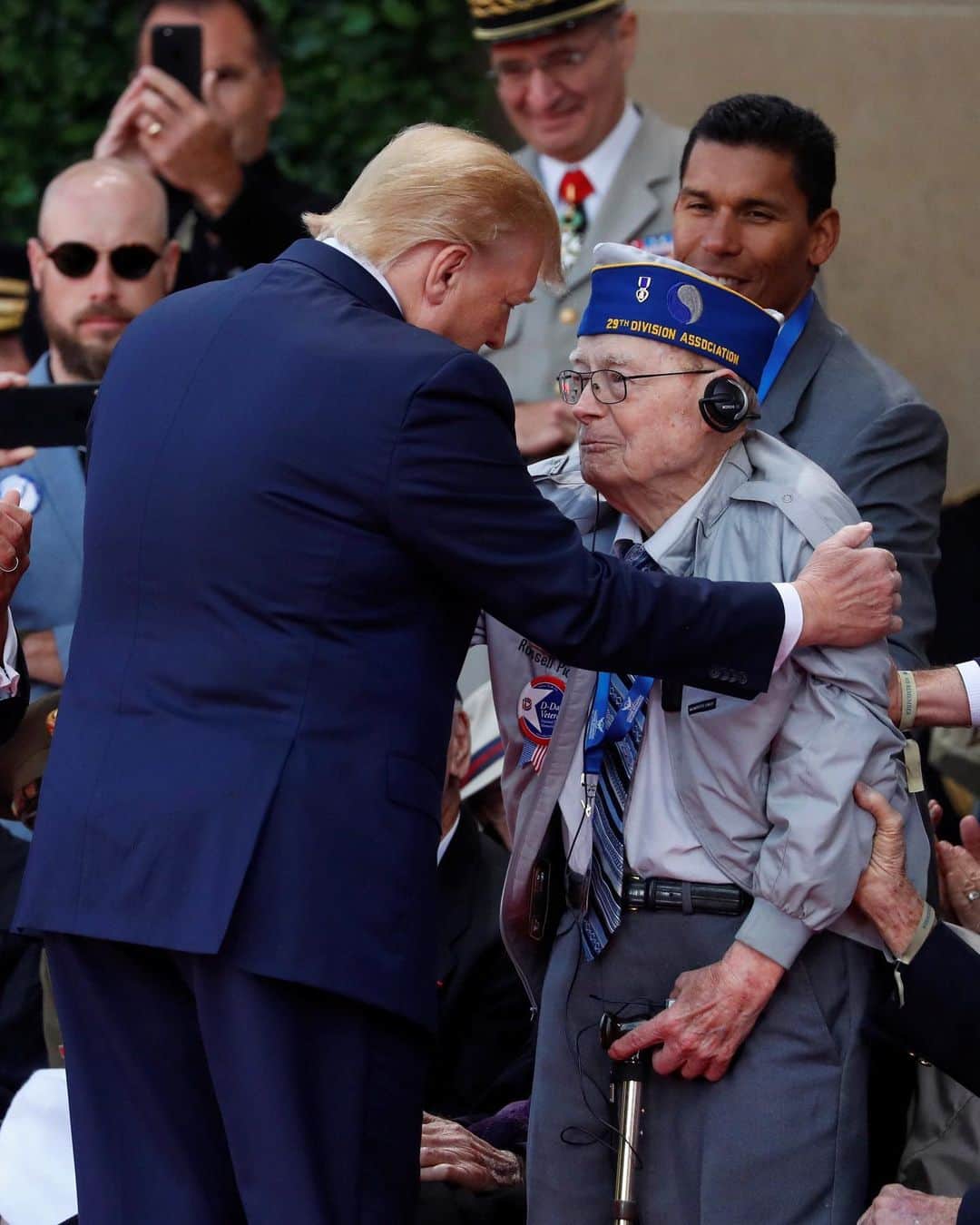 NBC Newsさんのインスタグラム写真 - (NBC NewsInstagram)「President #Trump greets a WWII #veteran during the commemoration ceremony for #DDay75 at the American cemetery in #Normandy. . 📷 Carlos Barria / @reuters」6月6日 21時38分 - nbcnews