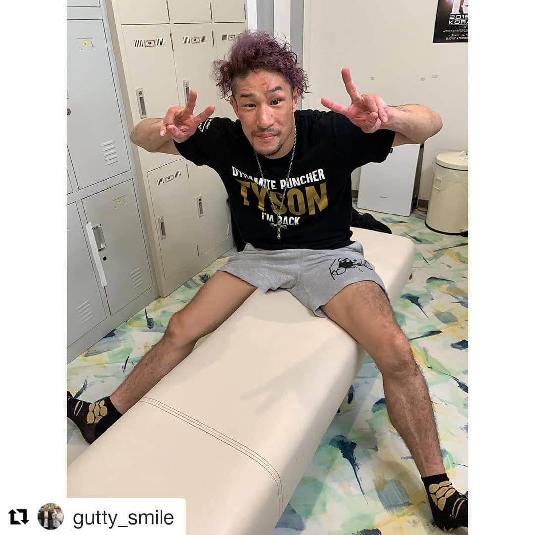 前口太尊さんのインスタグラム写真 - (前口太尊Instagram)「グッティーさんに移籍してから初めてお逢いできてました❗  ７月みんなで全勝して会場でまた一緒に写真撮りましょう😃  #Repost @gutty_smile (@get_repost) ・・・ ‪ㅤ‬ ‪ㅤ‬ ‪「本日の太尊くん　〜TEPPEN移籍後初対面〜 」‬ ‪ㅤ‬ ‪ㅤ‬ ‪#前口太尊 (@tyson0925 )選手 #RISE133 #1試合目を希望 #RISE_ExtremeFightGame #勝つぜ #TEAMTEPPEN #チームで勝つ #グッティー写真 ‬」6月6日 22時28分 - tyson0925