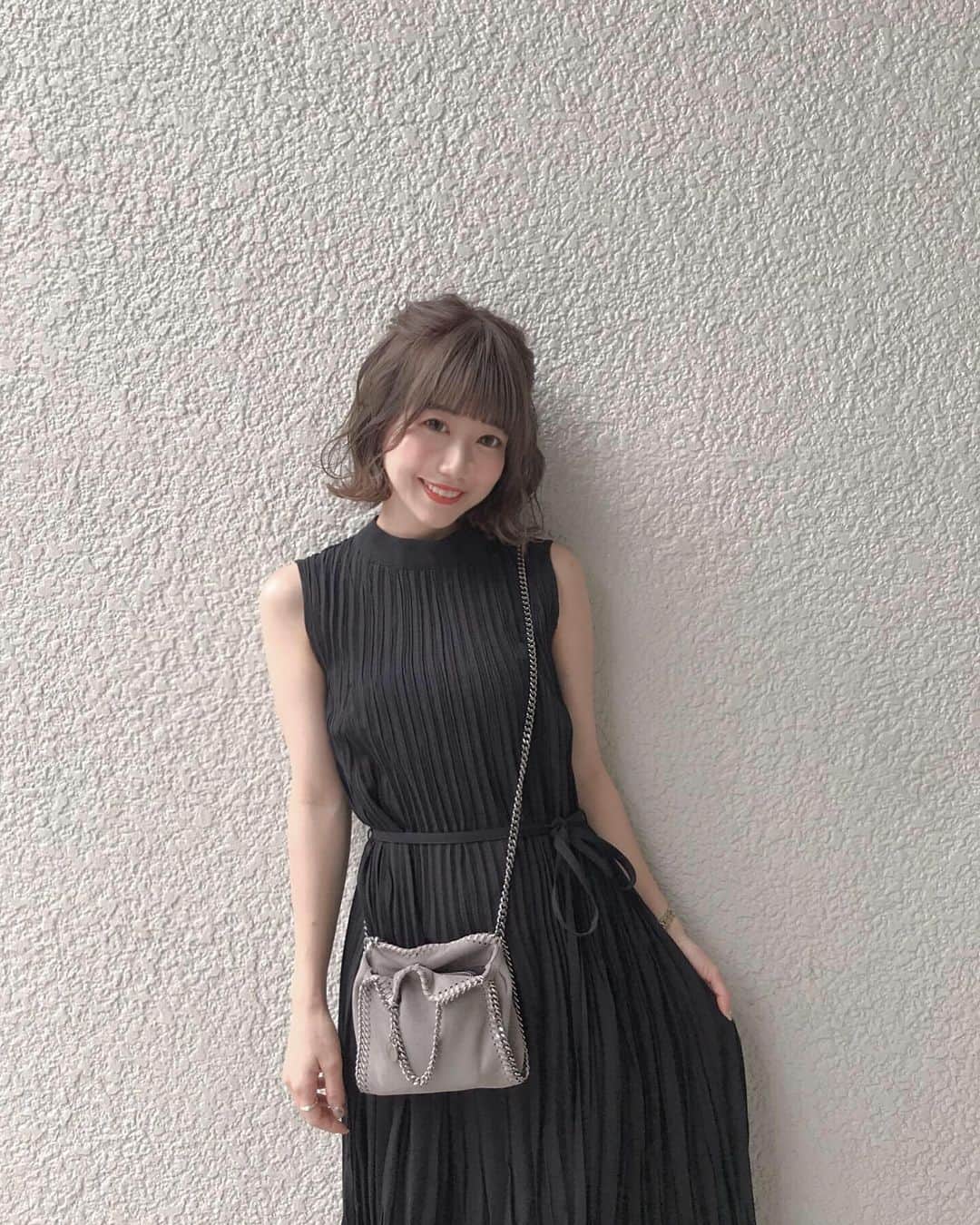 のインスタグラム：「♡♡♡♡💍💐 . . . . . #haircolor  #hairarrange  #二次会ヘアアレンジ  #ヘアアレンジ#結婚式ヘアアレンジ」