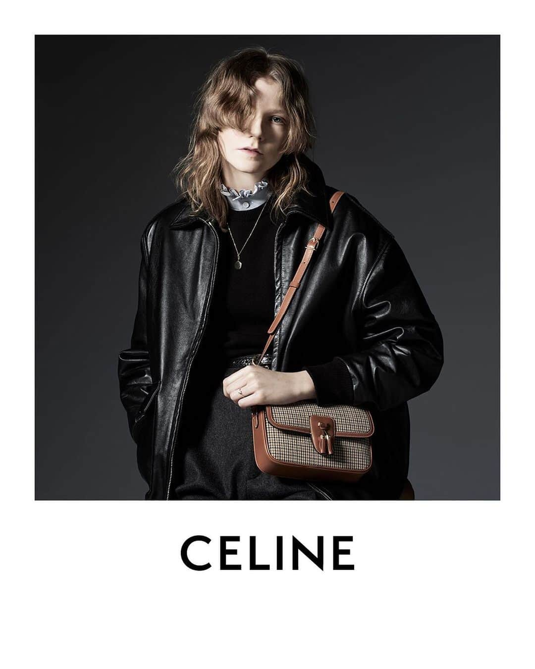 Celineさんのインスタグラム写真 - (CelineInstagram)「CELINE WINTER 19 PART 1 CELINE MEDIUM TASSELS BAG ⠀⠀⠀⠀⠀⠀ MARLAND PHOTOGRAPHED IN PARIS IN JANUARY 2019  AVAILABLE IN STORE AND CELINE.COM JUNE 2019 ⠀⠀⠀⠀⠀⠀ #CELINEBYHEDISLIMANE」6月6日 23時08分 - celine